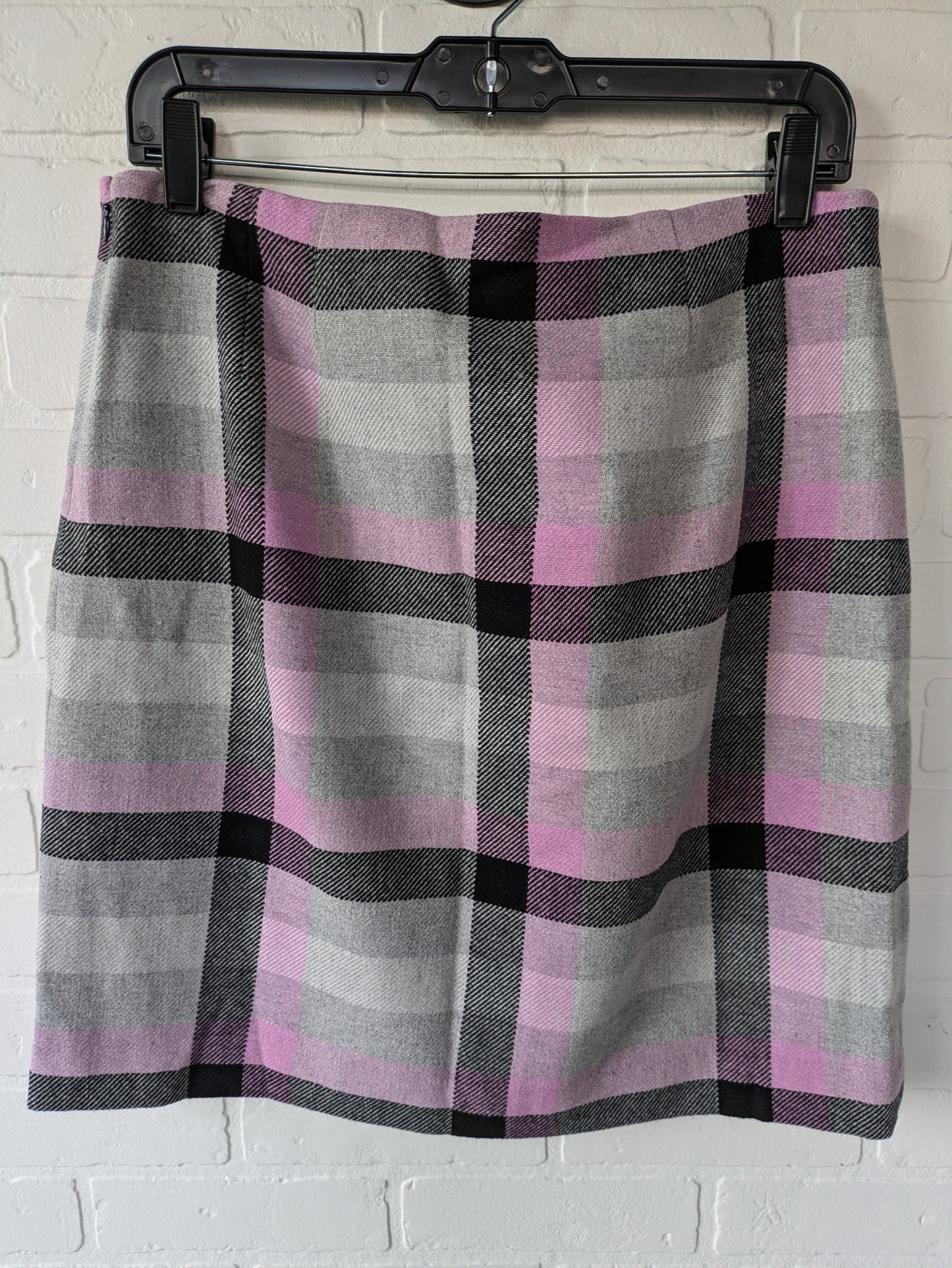 Skirt Mini & Short By Talbots In Grey & Purple, Size: 10petite