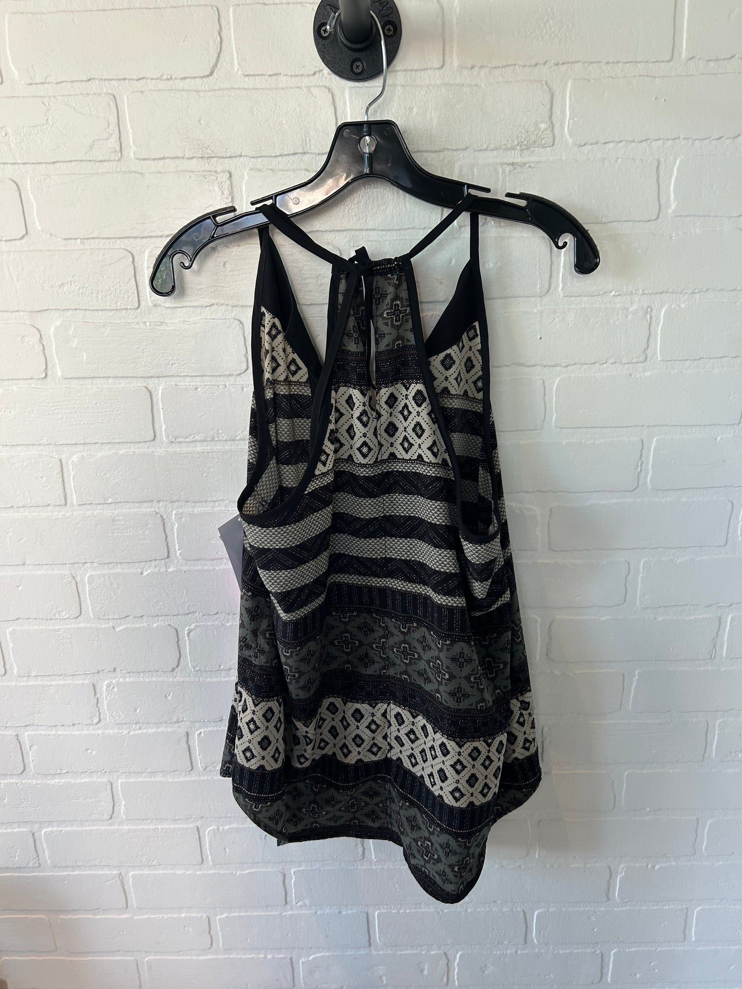 Top Sleeveless By Athleta In Black, Size: L