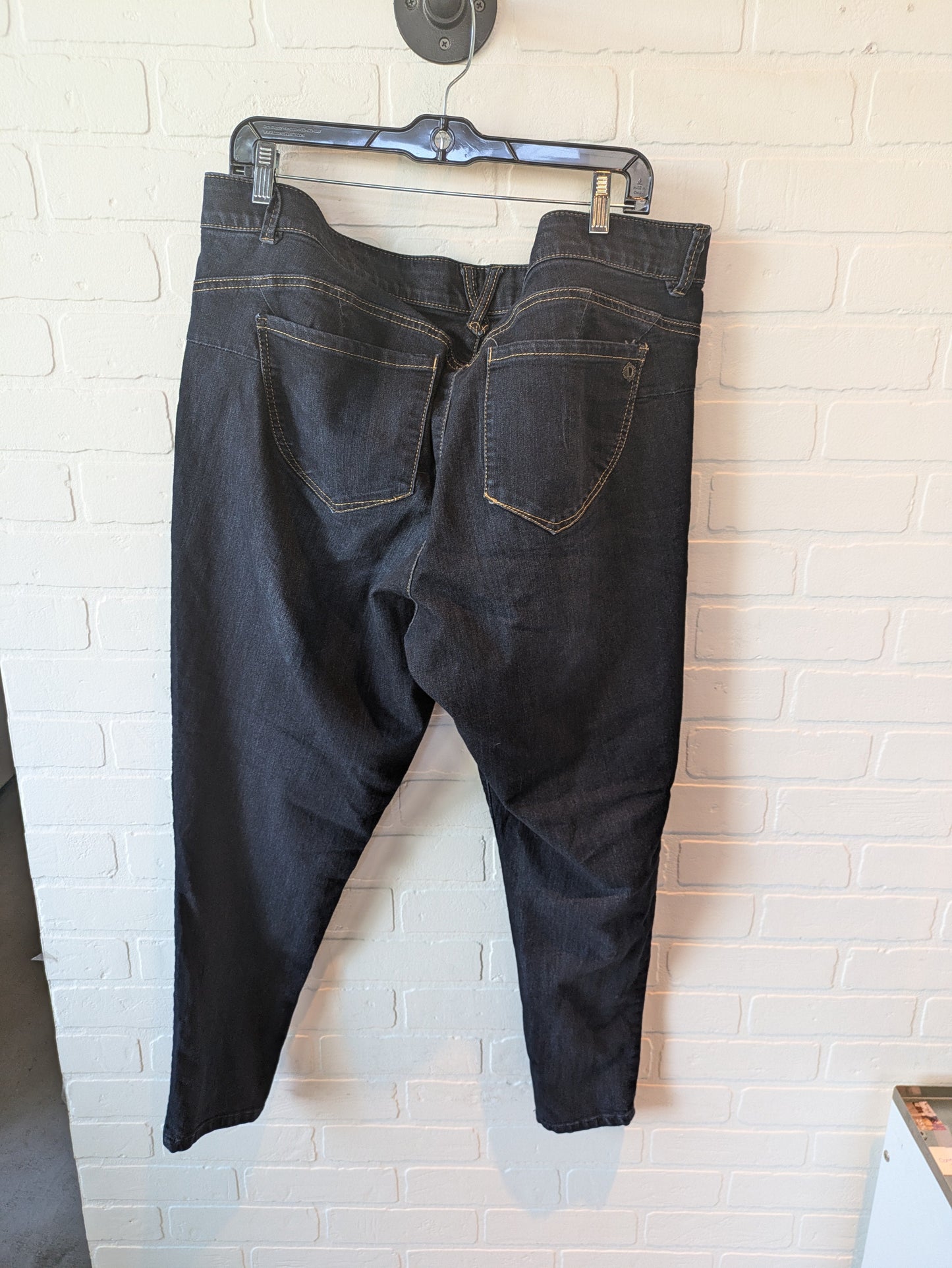 Jeans Straight By Democracy In Blue Denim, Size: 20