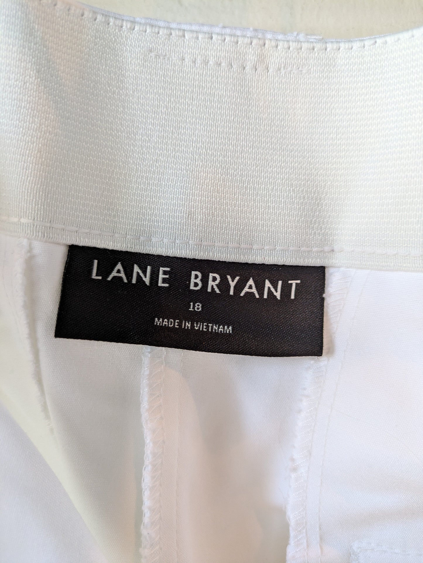 Pants Dress By Lane Bryant In White, Size: 18