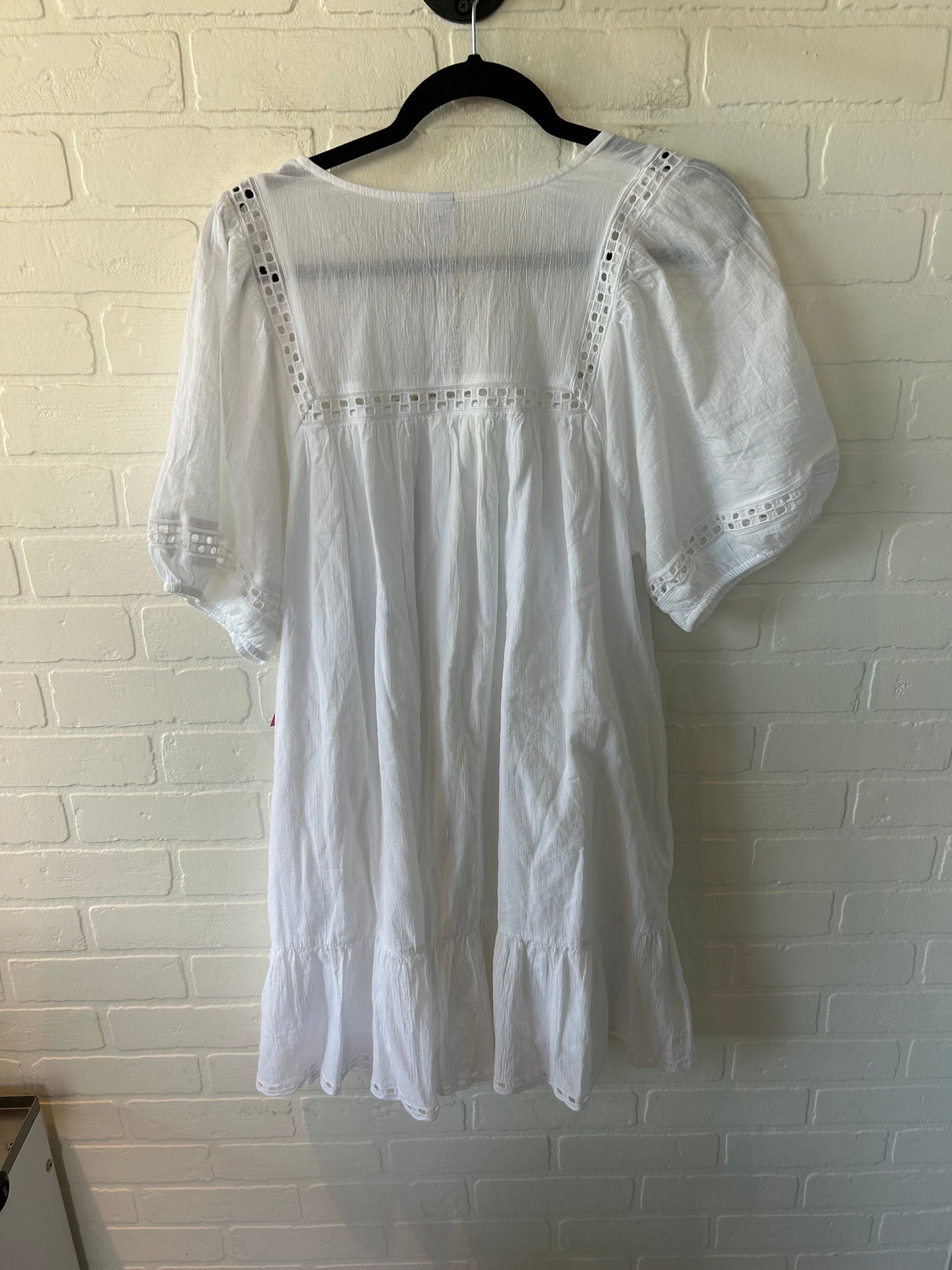 Dress Casual Short By Old Navy In White, Size: Xl