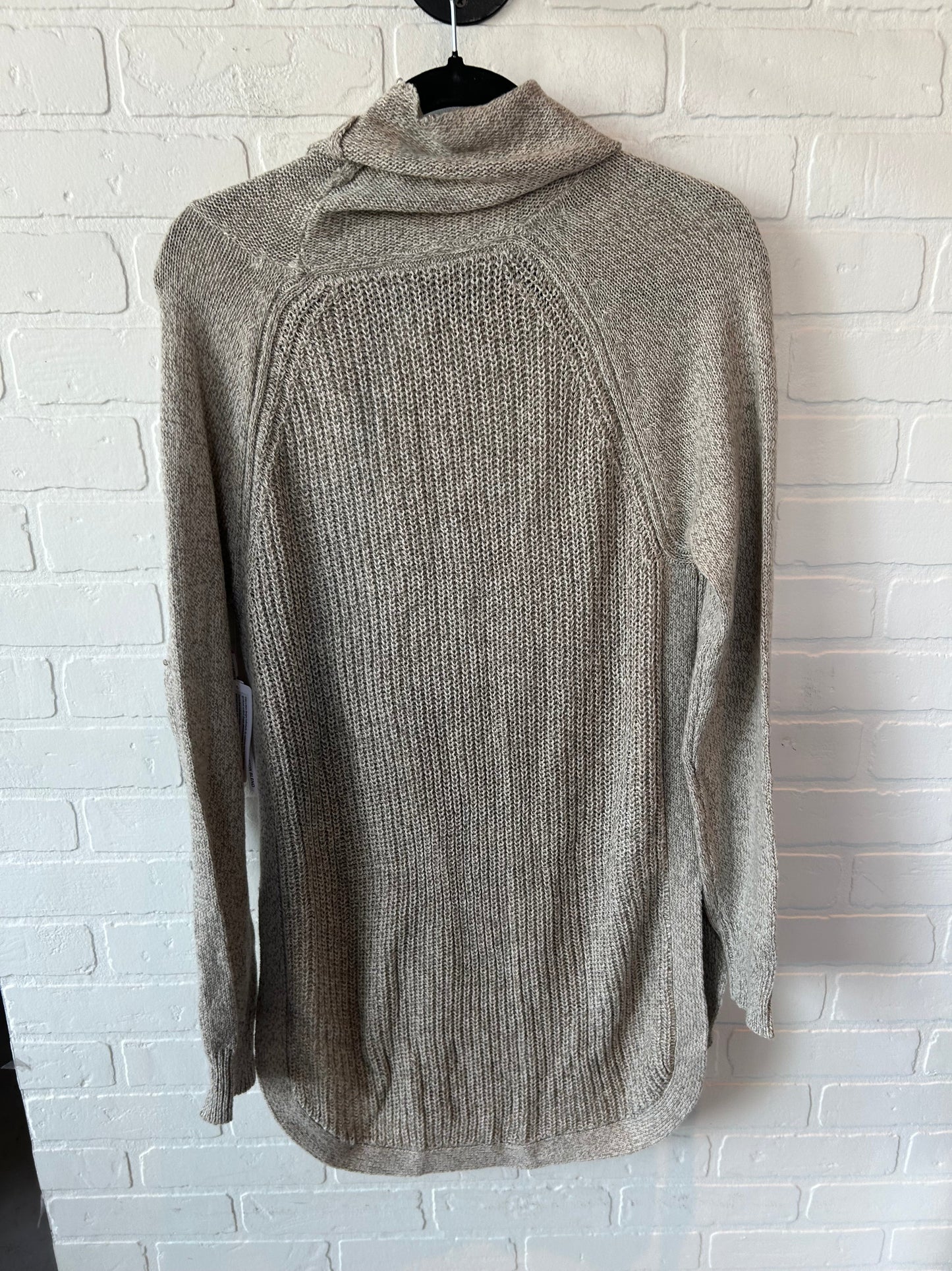 Sweater By Clothes Mentor In Tan, Size: Xl