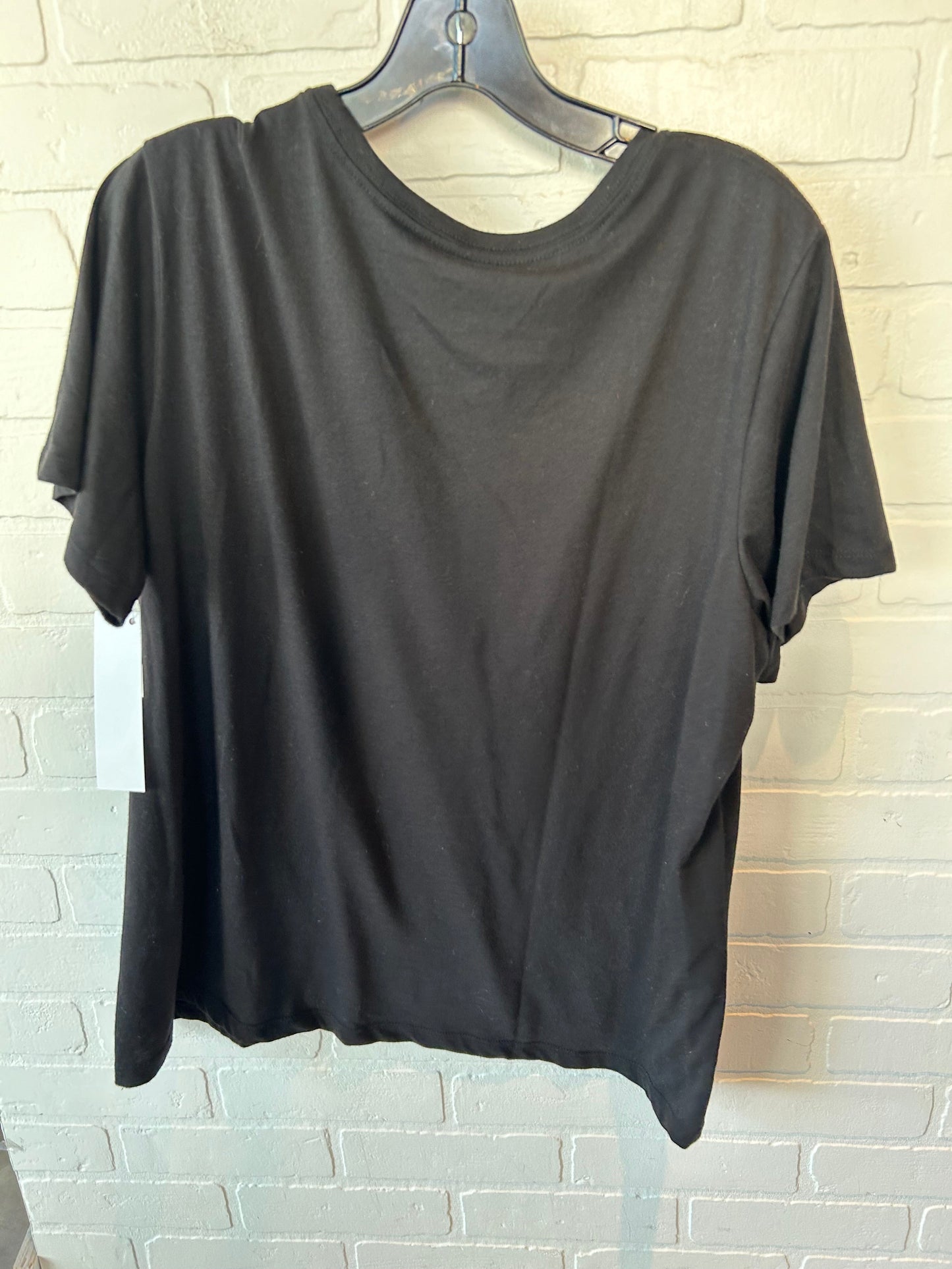 Top Short Sleeve Basic By Clothes Mentor In Black & Red, Size: 3x