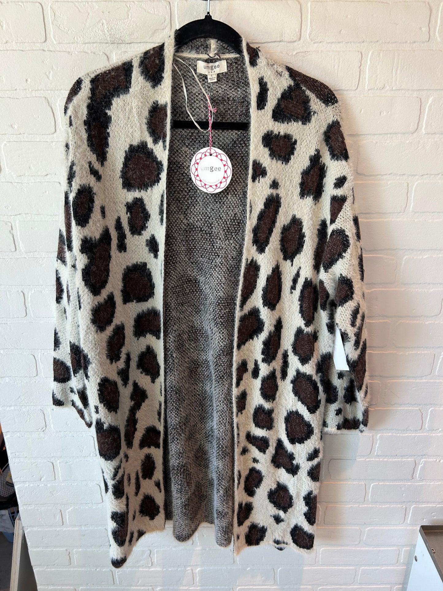 Sweater Cardigan By Umgee In Animal Print, Size: L