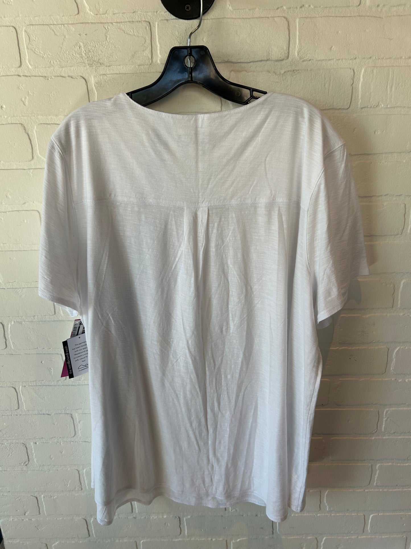 Top Short Sleeve By West Bound In White, Size: 2x