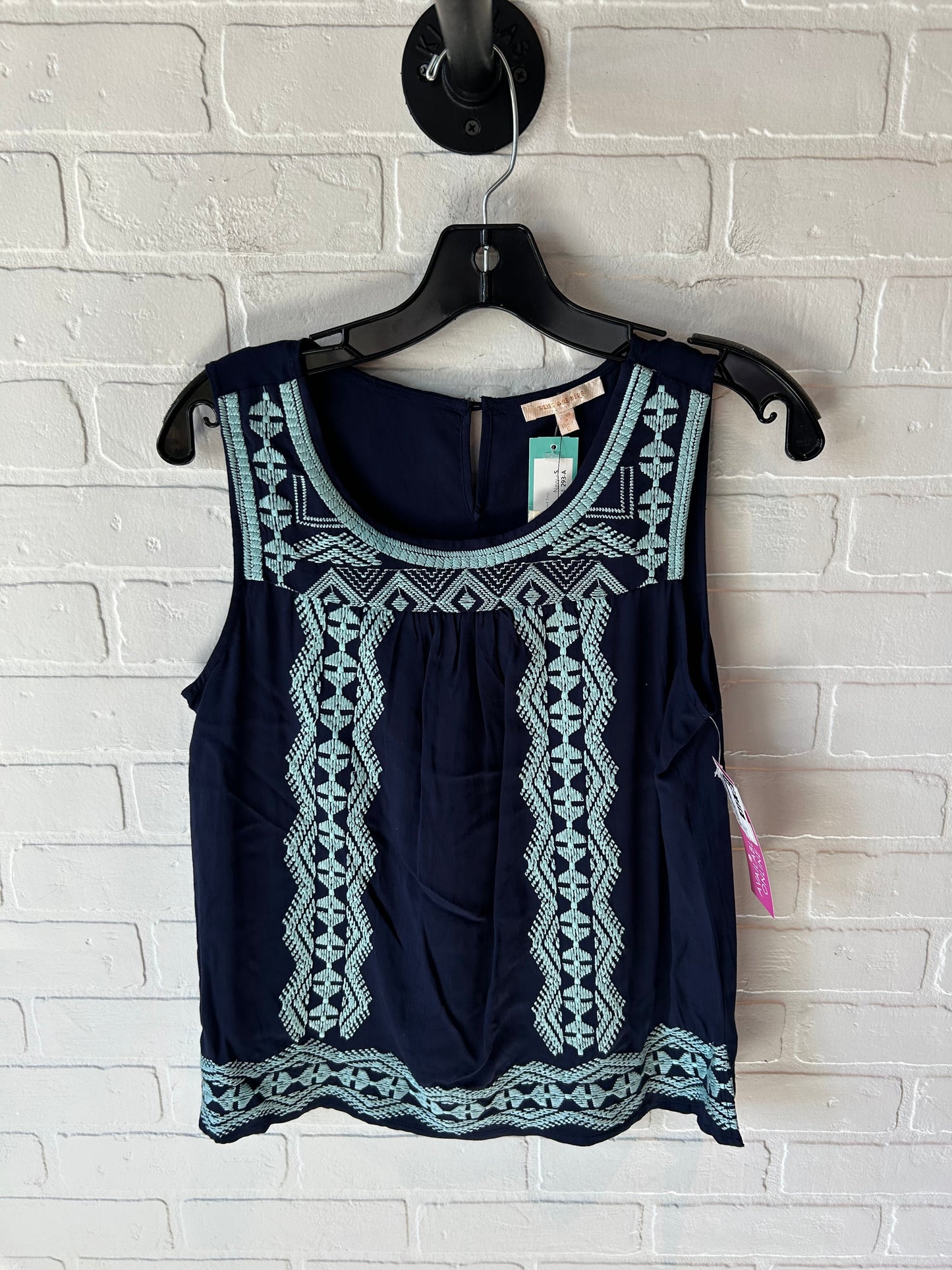 Top Sleeveless By Skies Are Blue In Blue, Size: S