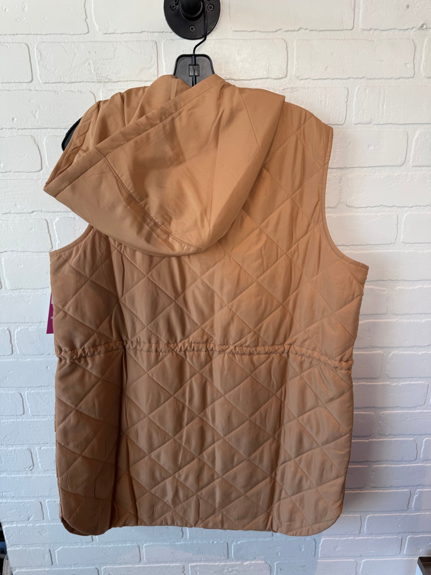 Vest Puffer & Quilted By Susan Graver In Tan, Size: M