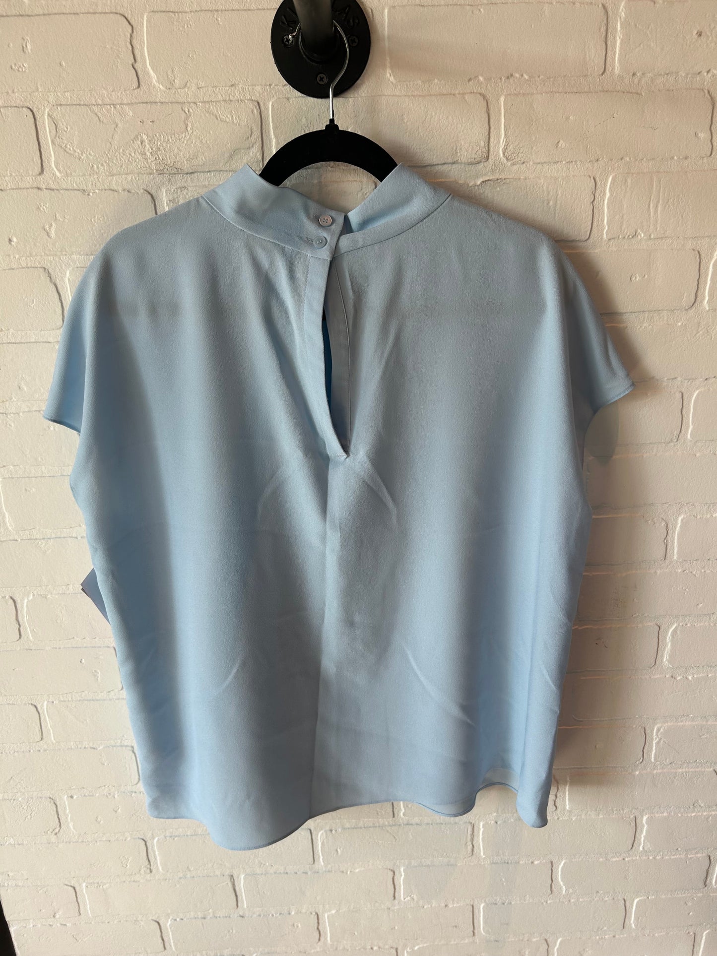 Top Short Sleeve By Nordstrom In Blue, Size: Xl