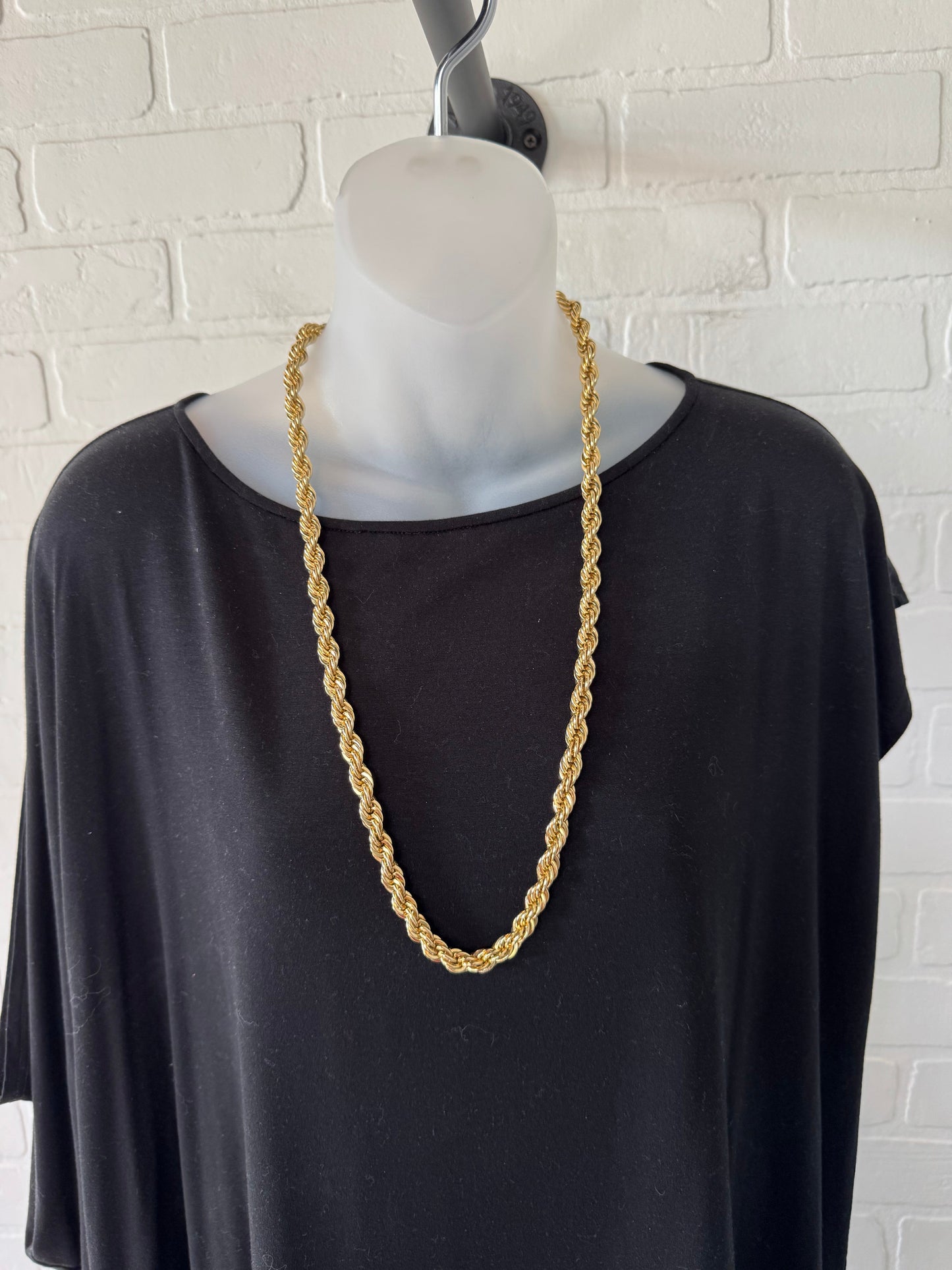 Necklace Chain By Clothes Mentor