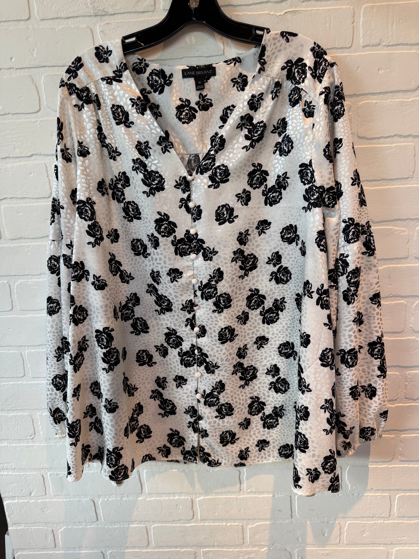 Top Long Sleeve By Lane Bryant In Black & White, Size: 2x