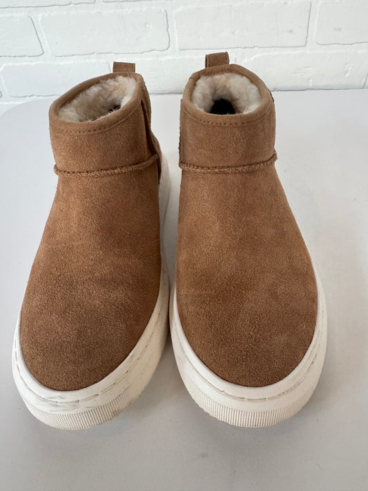 Boots Designer By Ugg In Tan, Size: 8.5