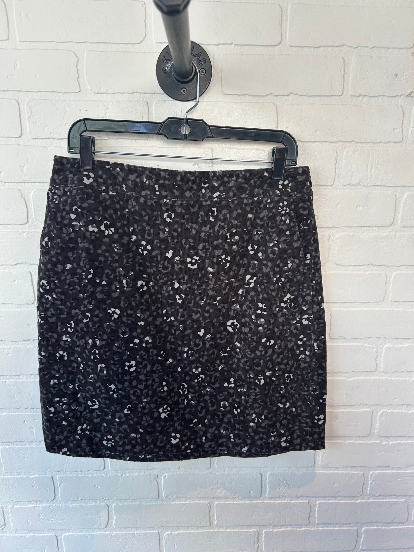 Skirt Mini & Short By Talbots In Grey, Size: 10p