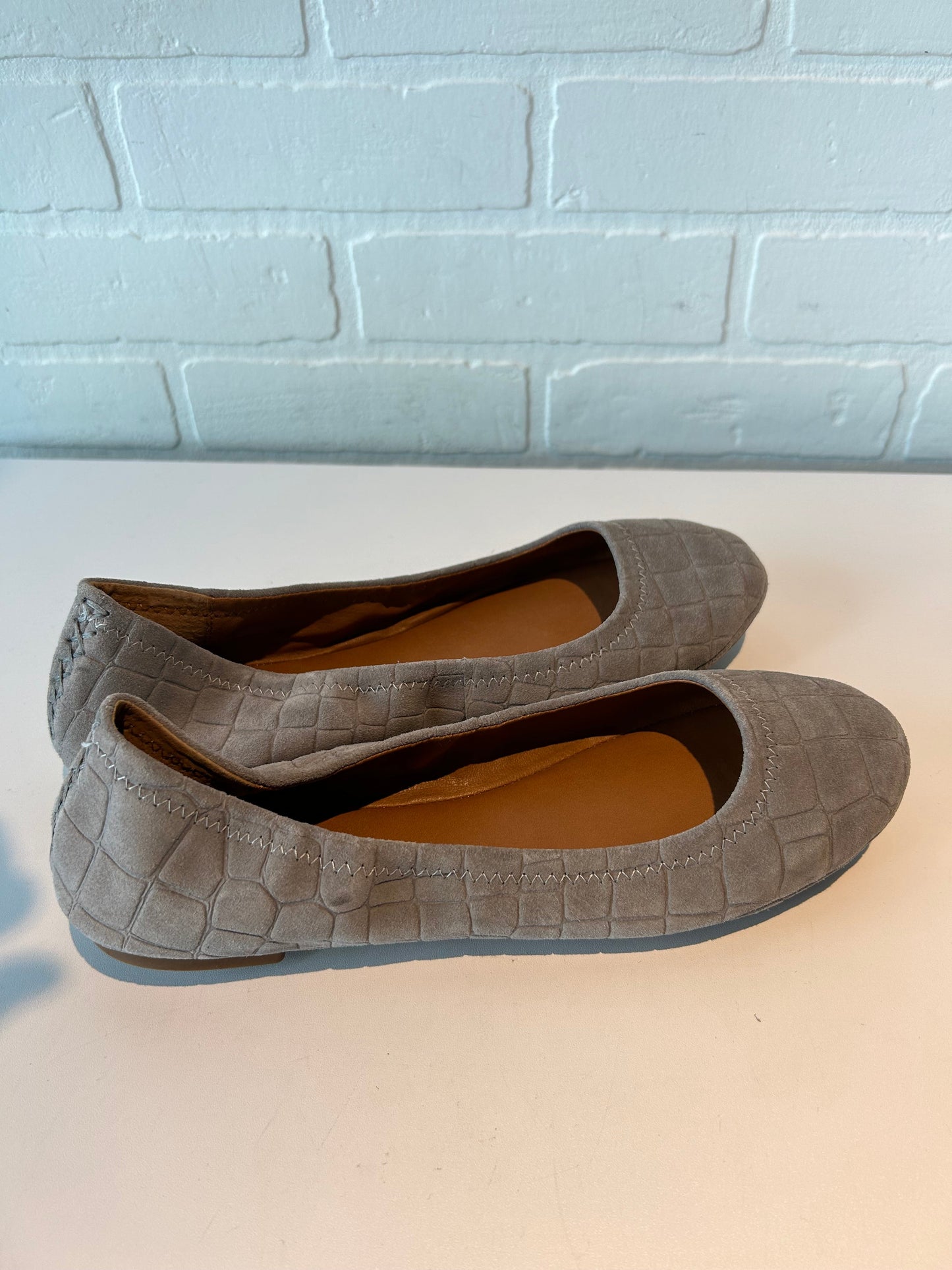 Shoes Flats By Lucky Brand In Grey, Size: 10