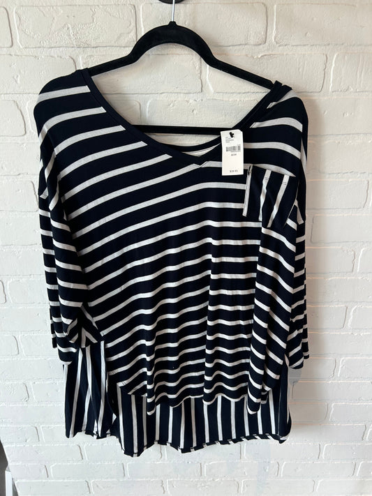 Top Short Sleeve By Lane Bryant In Blue & White, Size: 3x