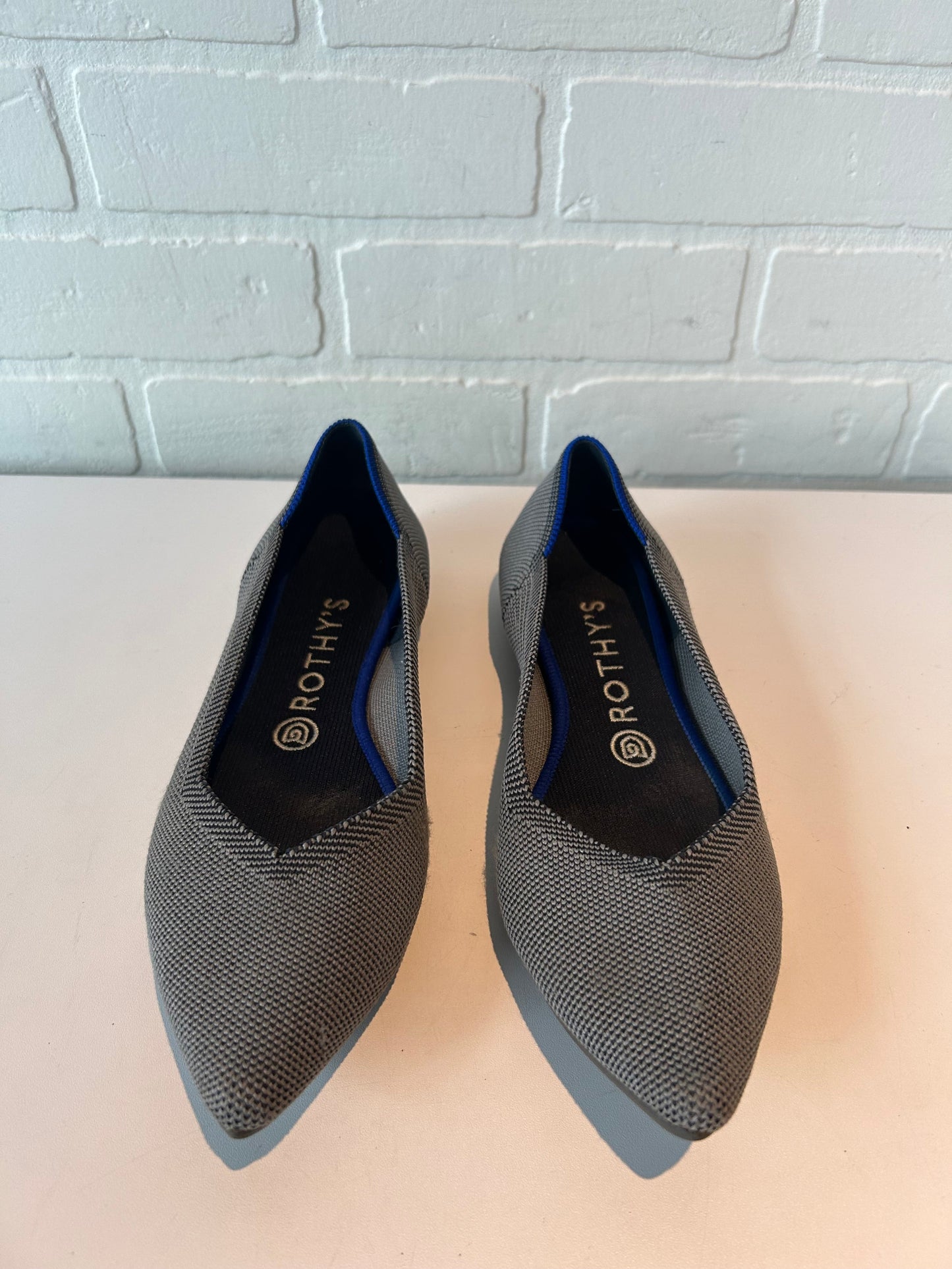 Shoes Flats By Rothys In Grey, Size: 8.5