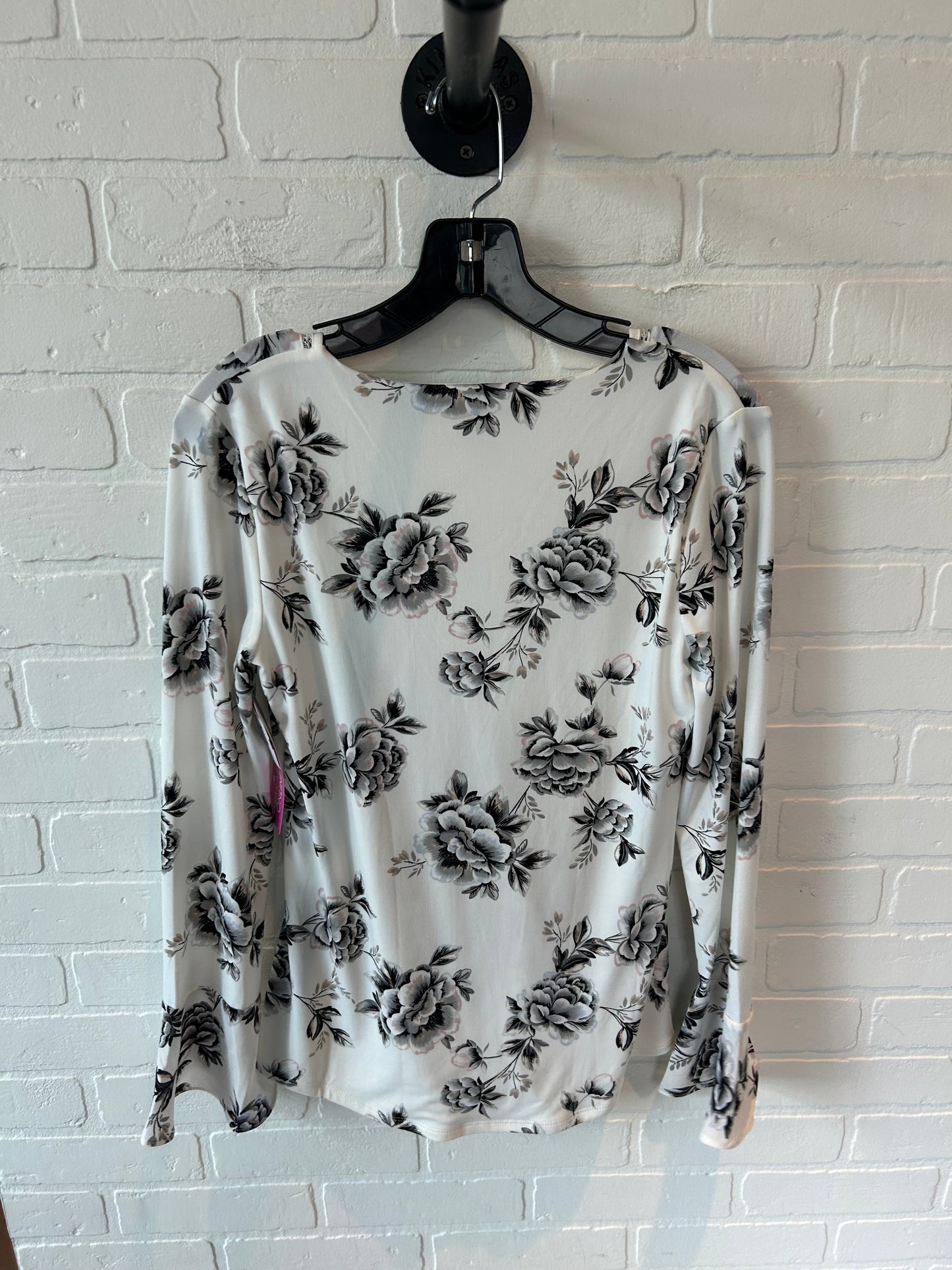 Top Long Sleeve By White House Black Market In Grey & White, Size: Xs