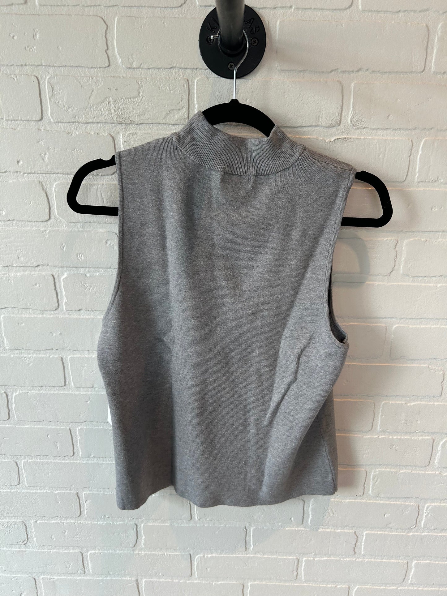 Top Sleeveless Basic By Nine West In Grey, Size: Xl