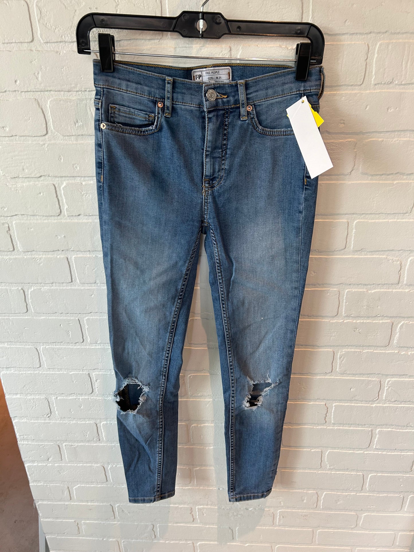 Jeans Skinny By Free People In Blue Denim, Size: 2