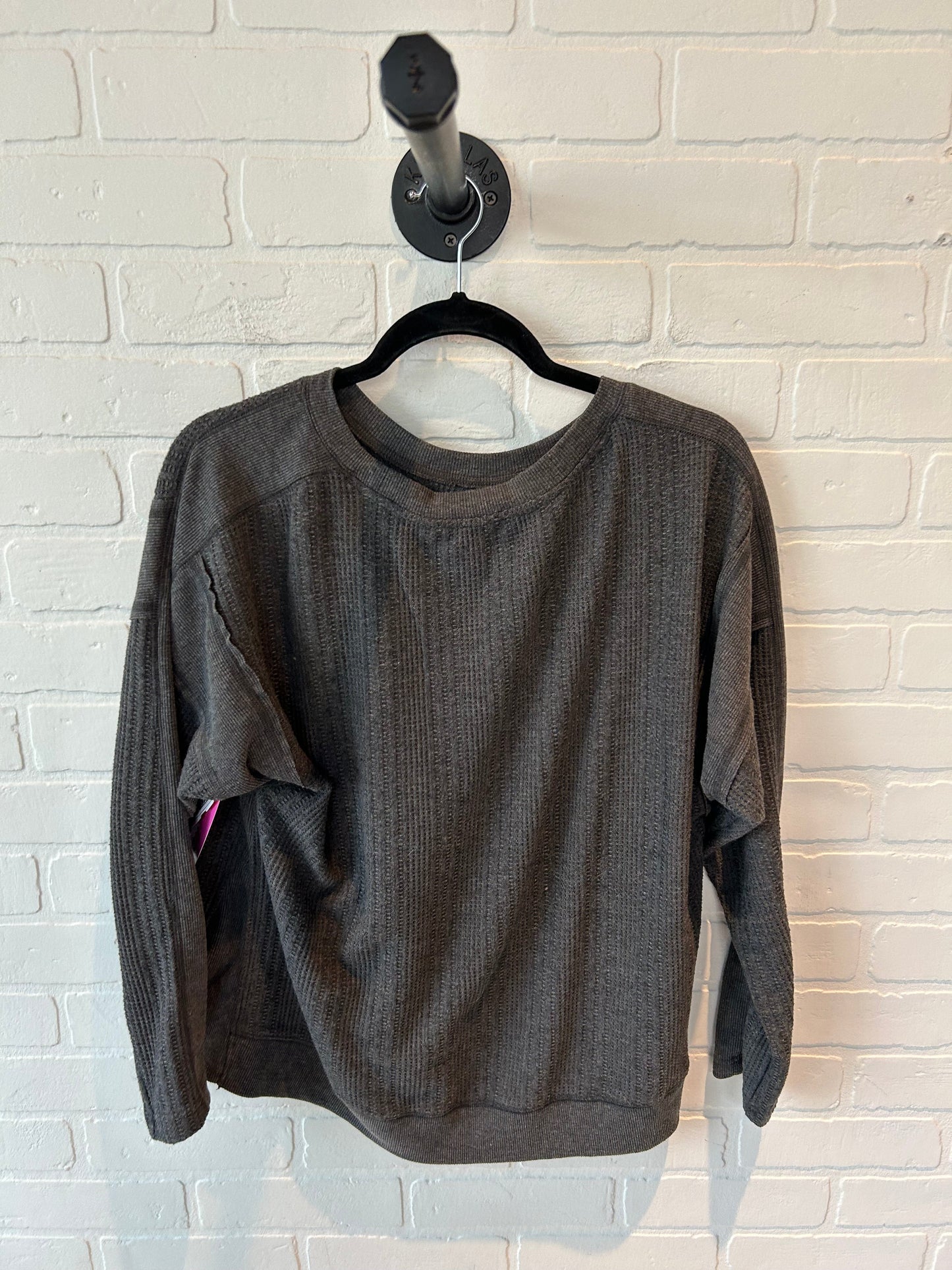 Top Long Sleeve By Democracy In Grey, Size: M