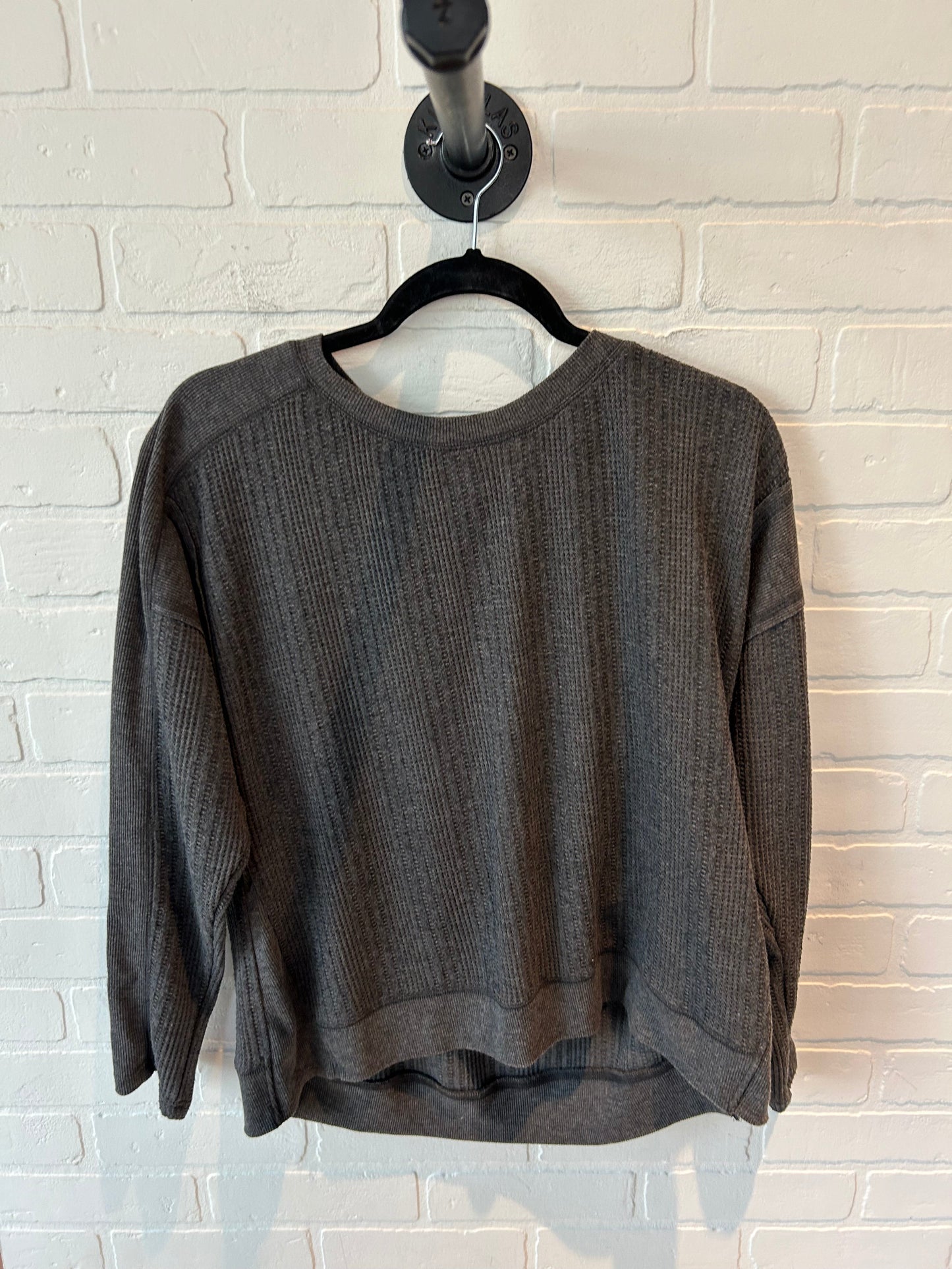 Top Long Sleeve By Democracy In Grey, Size: M