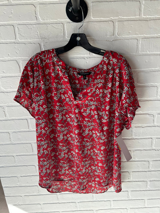 Top Short Sleeve By Banana Republic In Red & White, Size: Xl