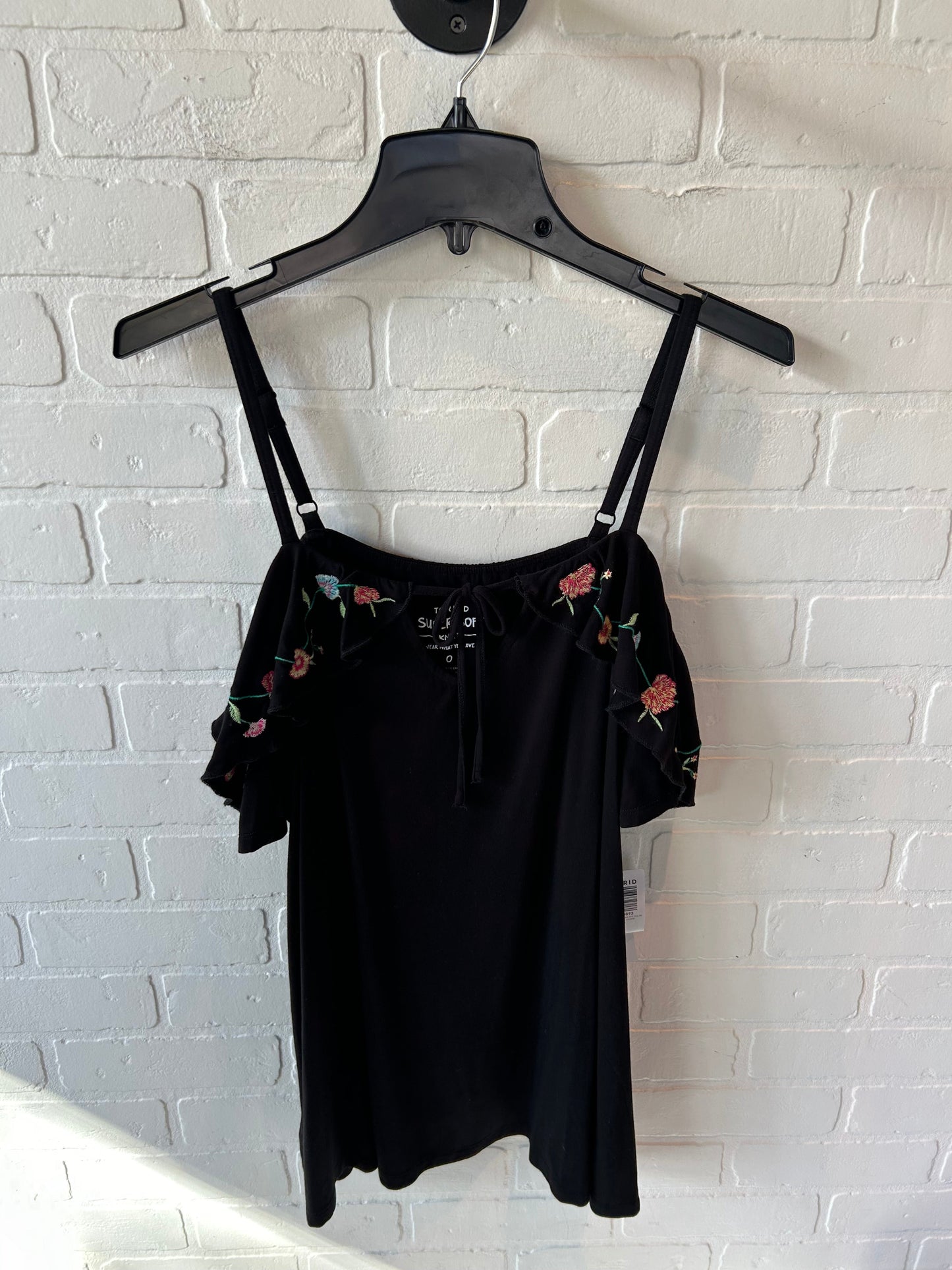 Top Short Sleeve By Torrid In Black, Size: S