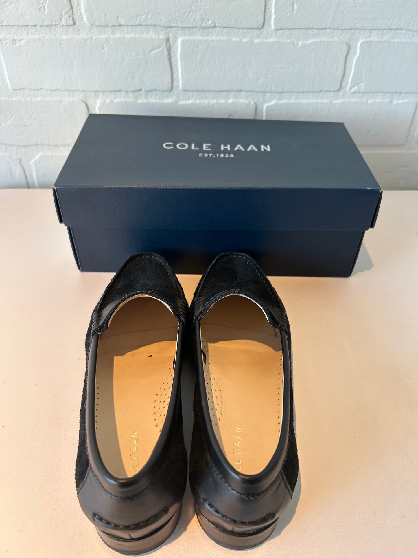 Shoes Flats By Cole-haan In Black, Size: 6.5