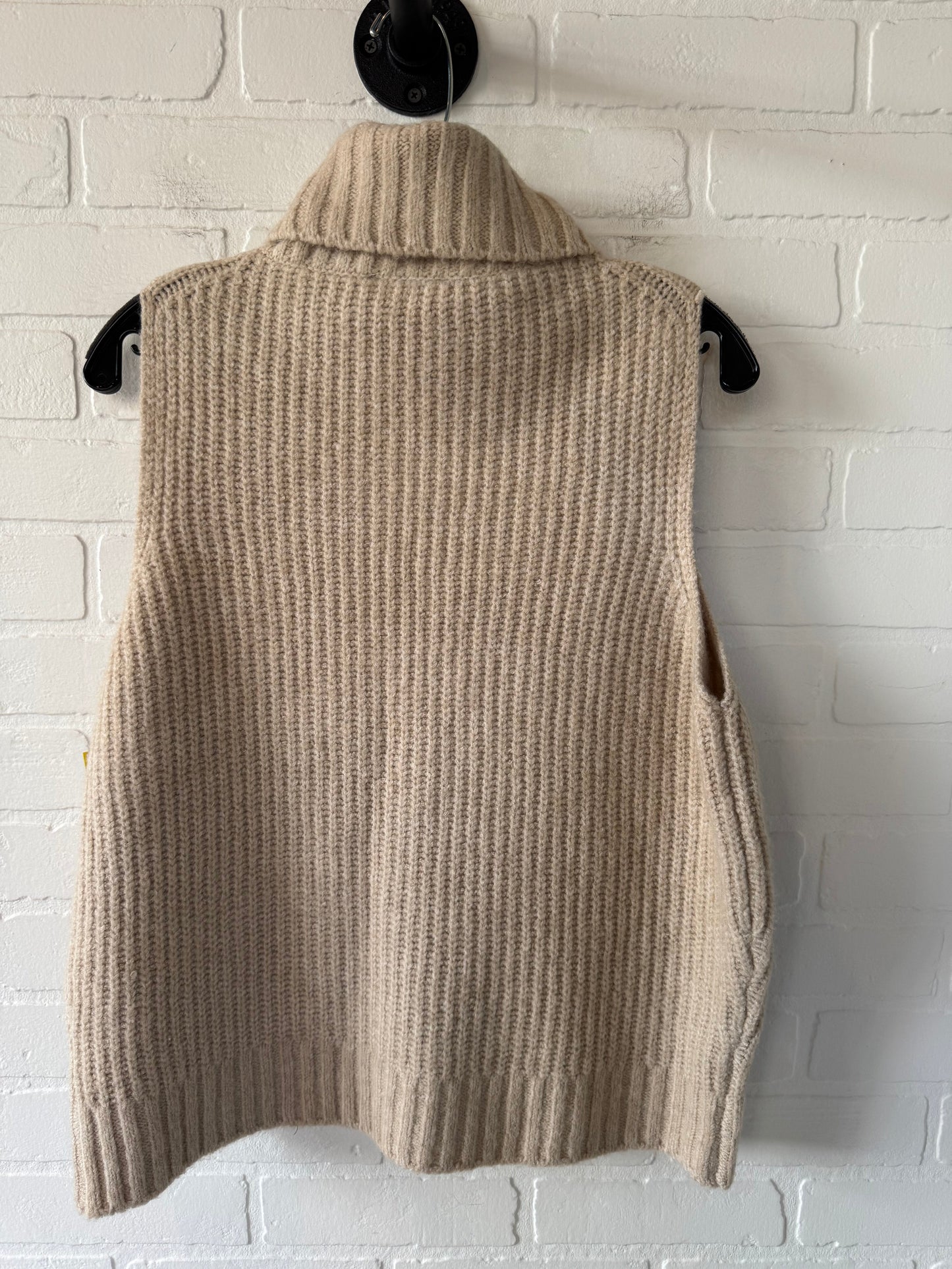 Vest Sweater By Wayf In Tan, Size: M