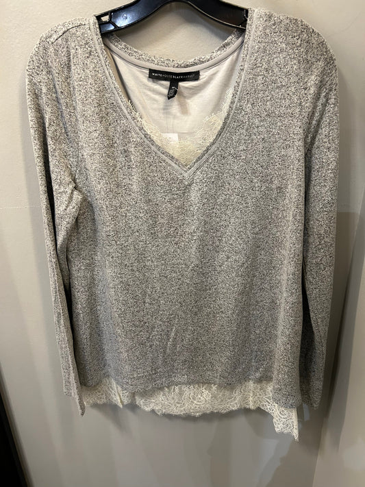 Top Long Sleeve By White House Black Market In Grey & White, Size: M