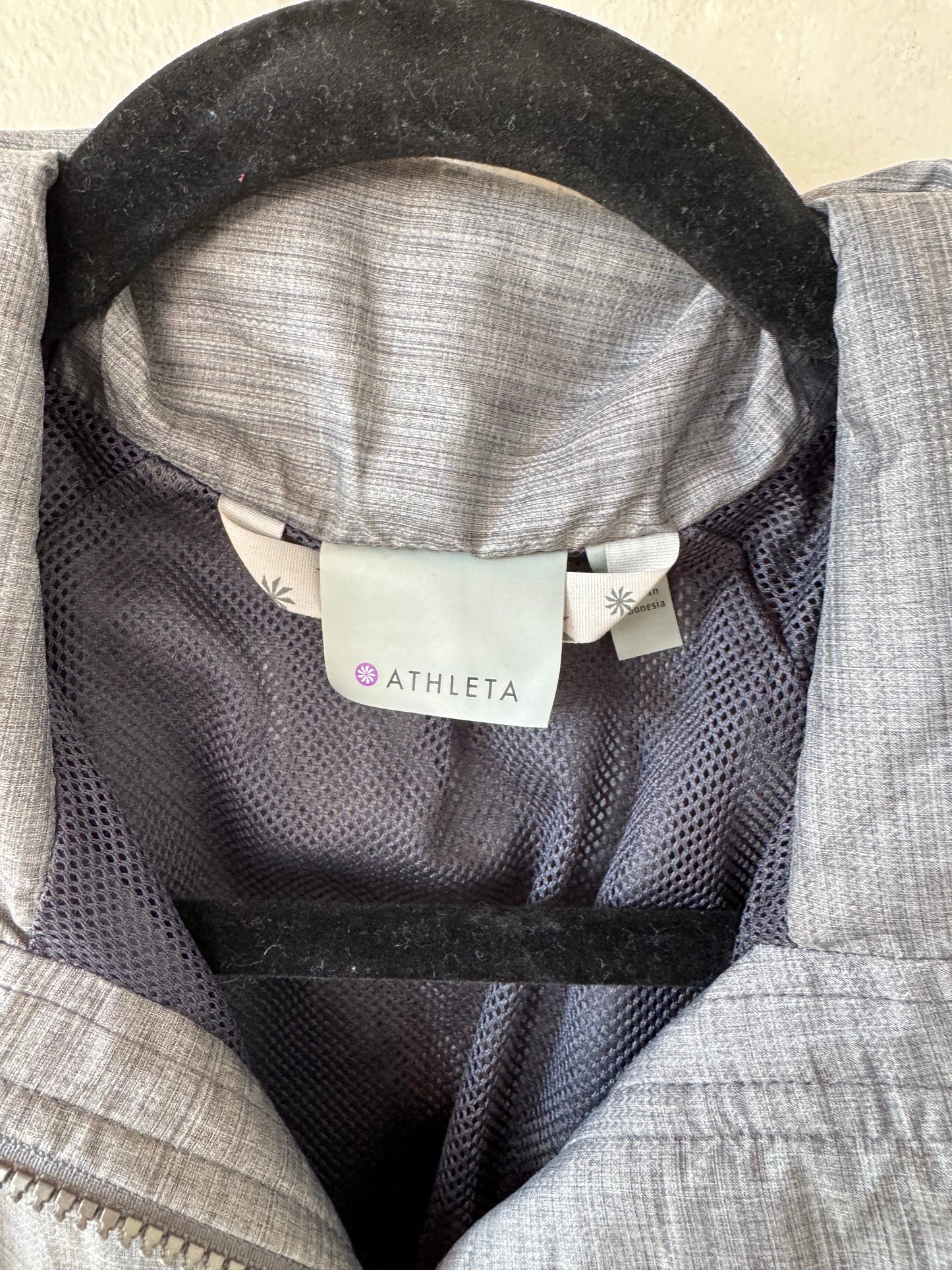 Athletic Jacket By Athleta In Grey, Size: S