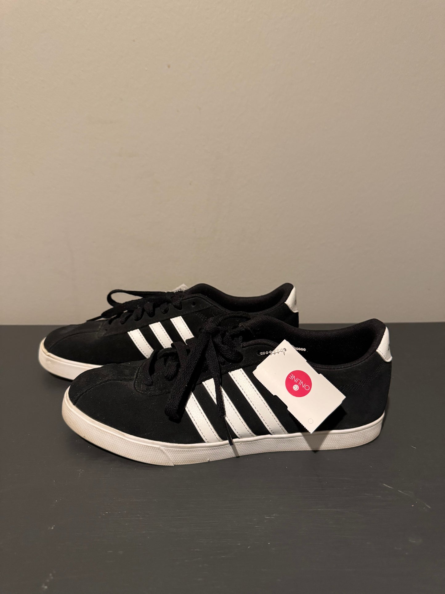 Shoes Sneakers By Adidas In Black & White, Size: 7.5