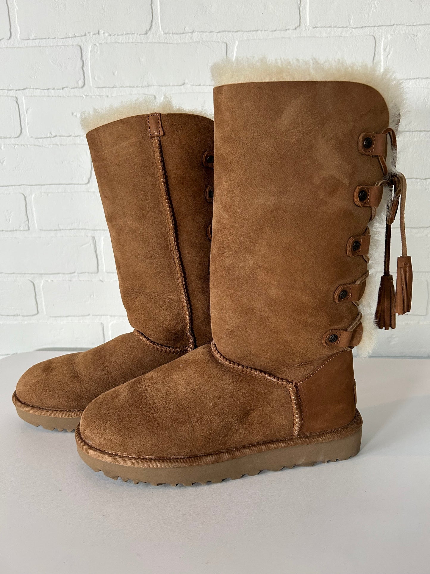 Boots Designer By Ugg In Tan, Size: 6