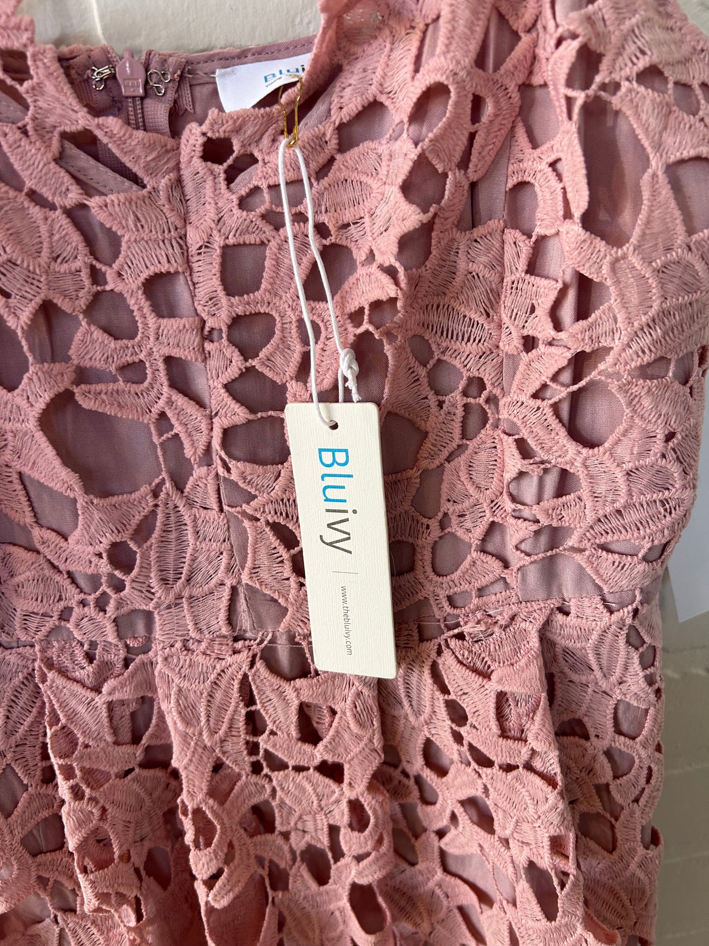 Dress Party Midi By Clothes Mentor In Pink, Size: M