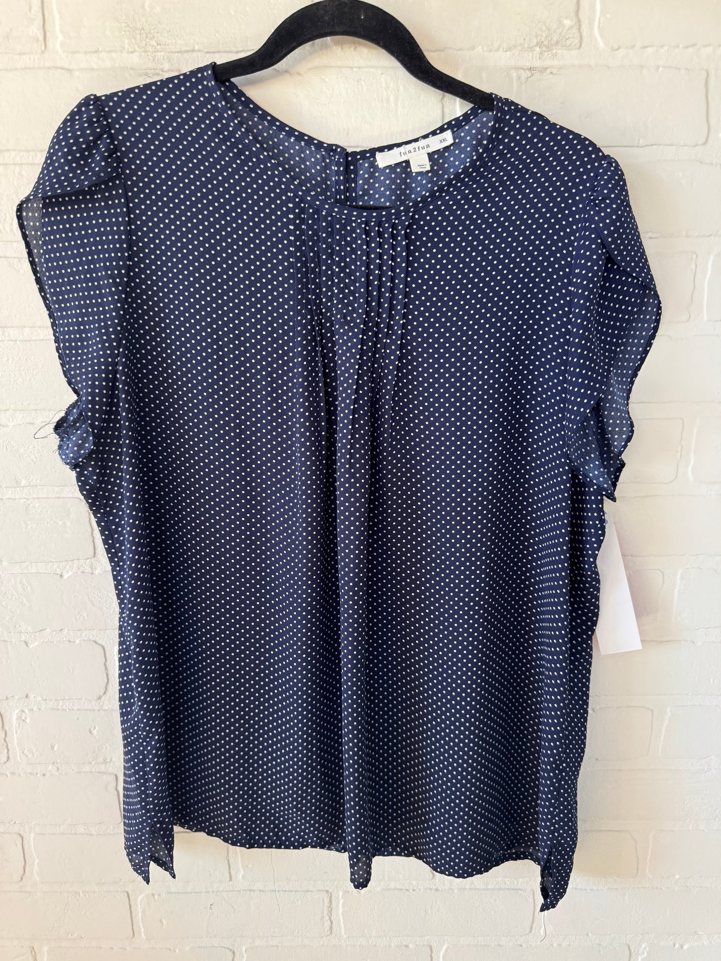 Top Short Sleeve By Fun 2 Fun In Blue & White, Size: 1x