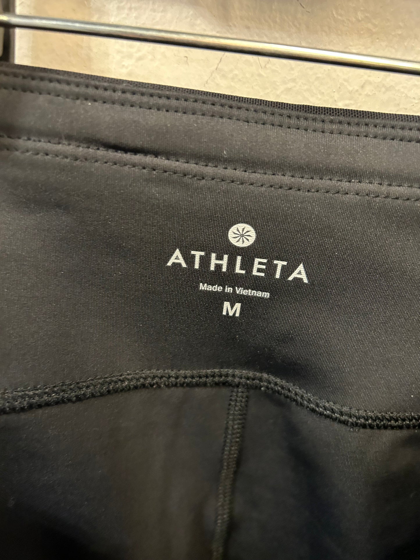 Athletic Leggings Capris By Athleta In Black, Size: 8