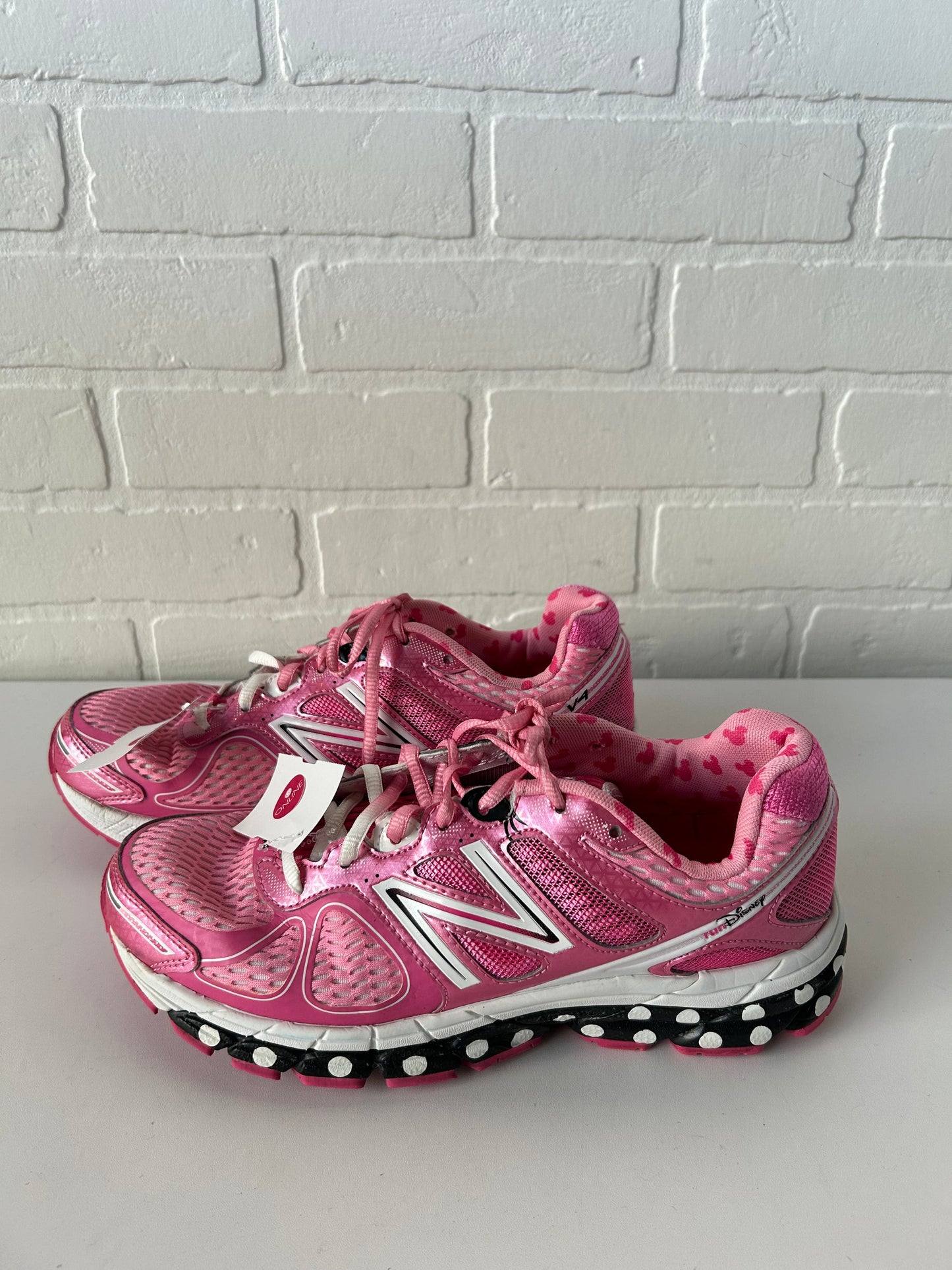 Shoes Athletic By New Balance In Pink, Size: 9