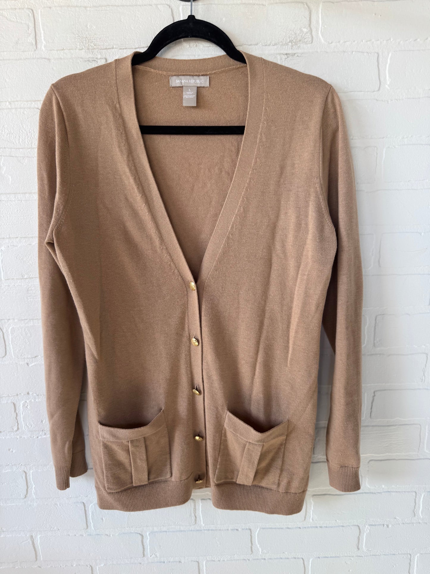 Sweater Cardigan By Banana Republic In Tan, Size: L