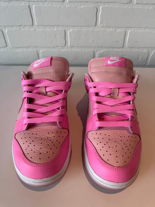 Shoes Sneakers By Nike In Pink, Size: 7.5