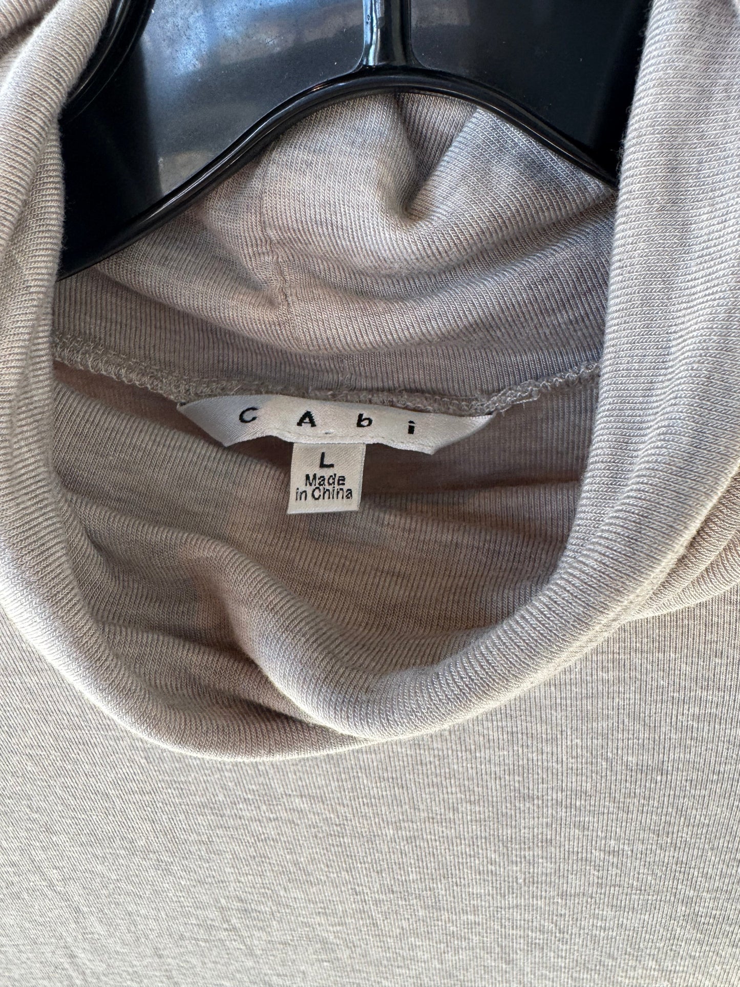 Top Long Sleeve By Cabi In Tan, Size: L