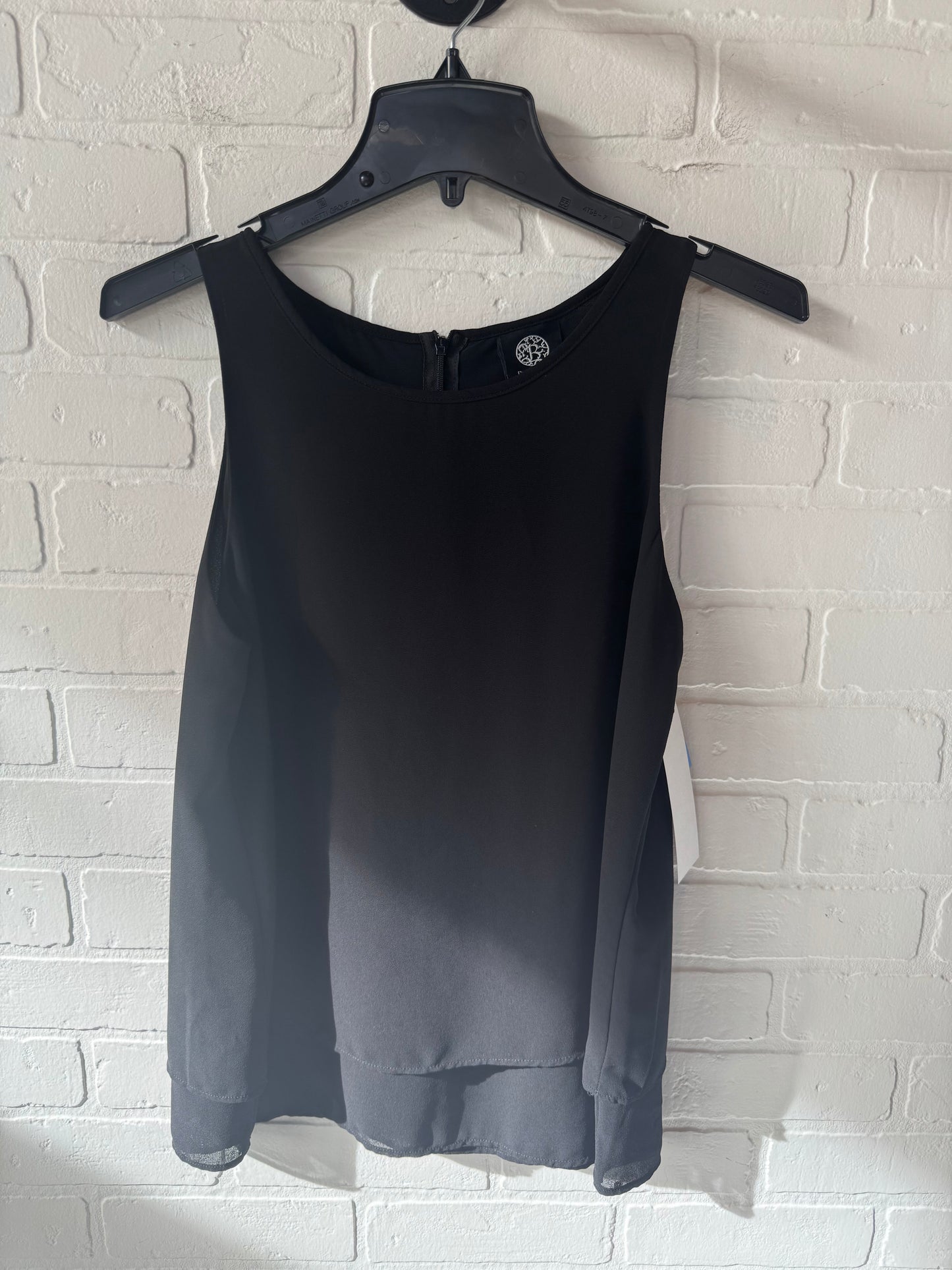 Top Sleeveless By Bobeau In Black, Size: S