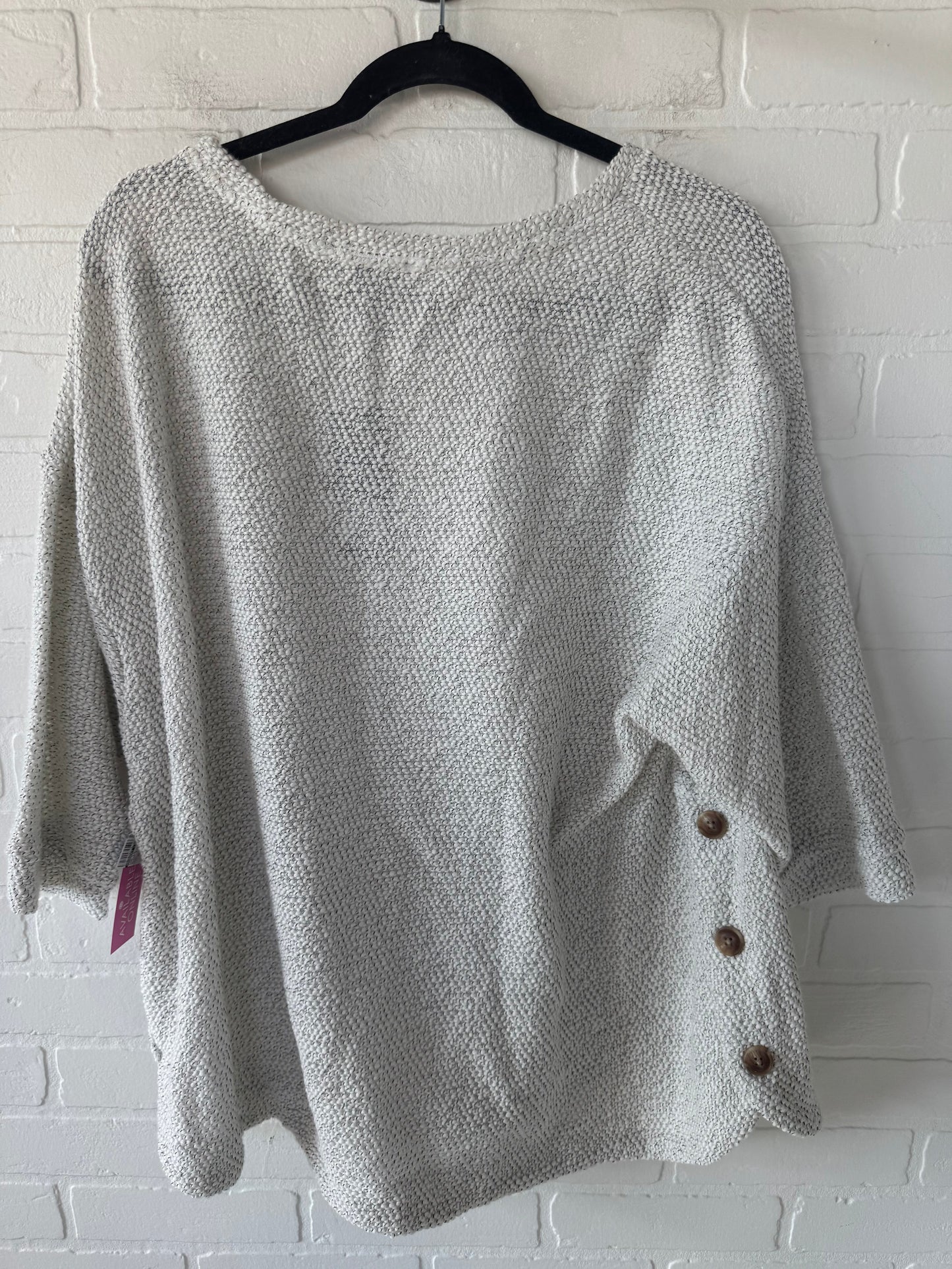 Top Long Sleeve By Robert Louis In Black & White, Size: Xl