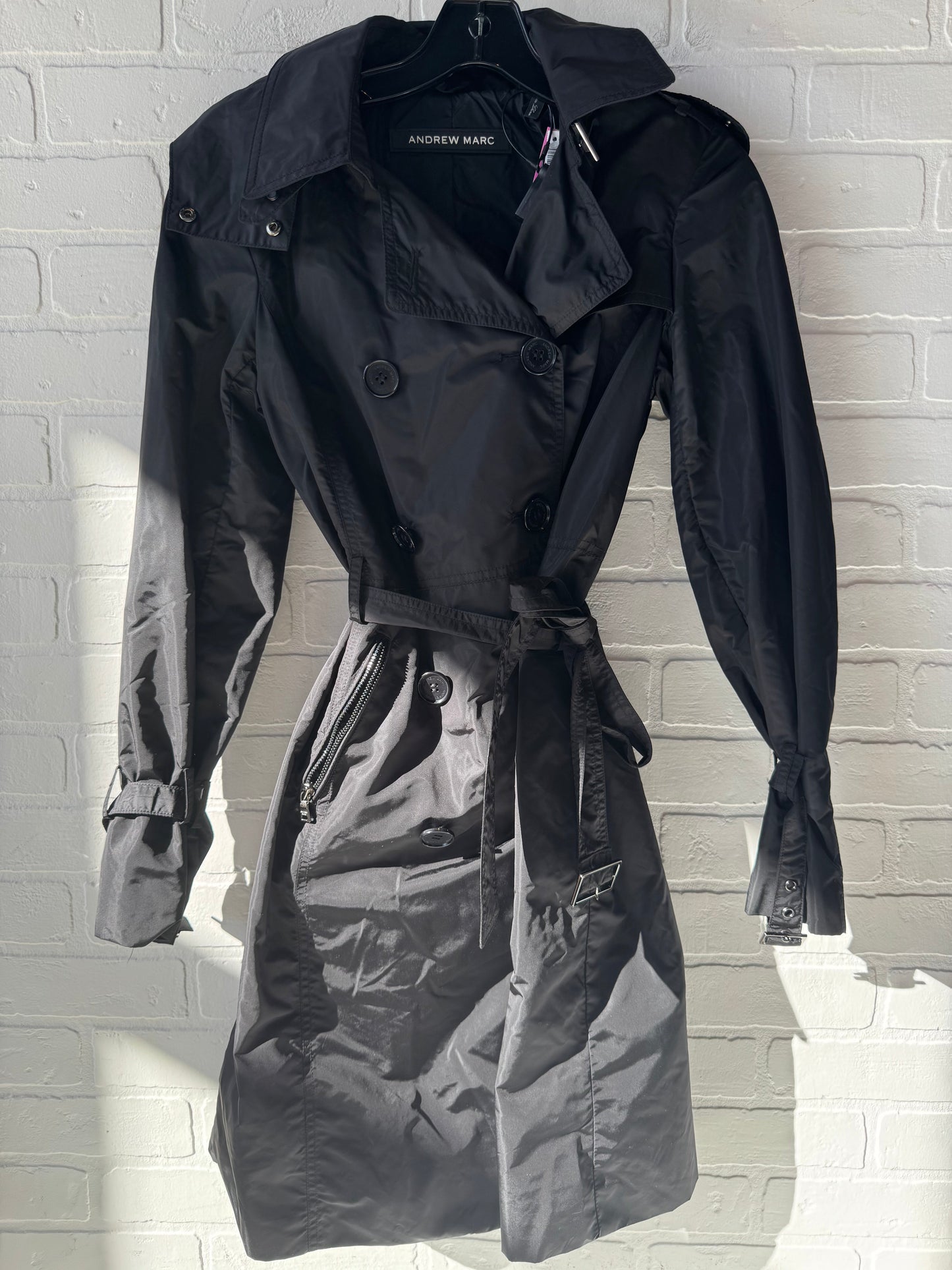 Coat Raincoat By Andrew Marc In Black, Size: S