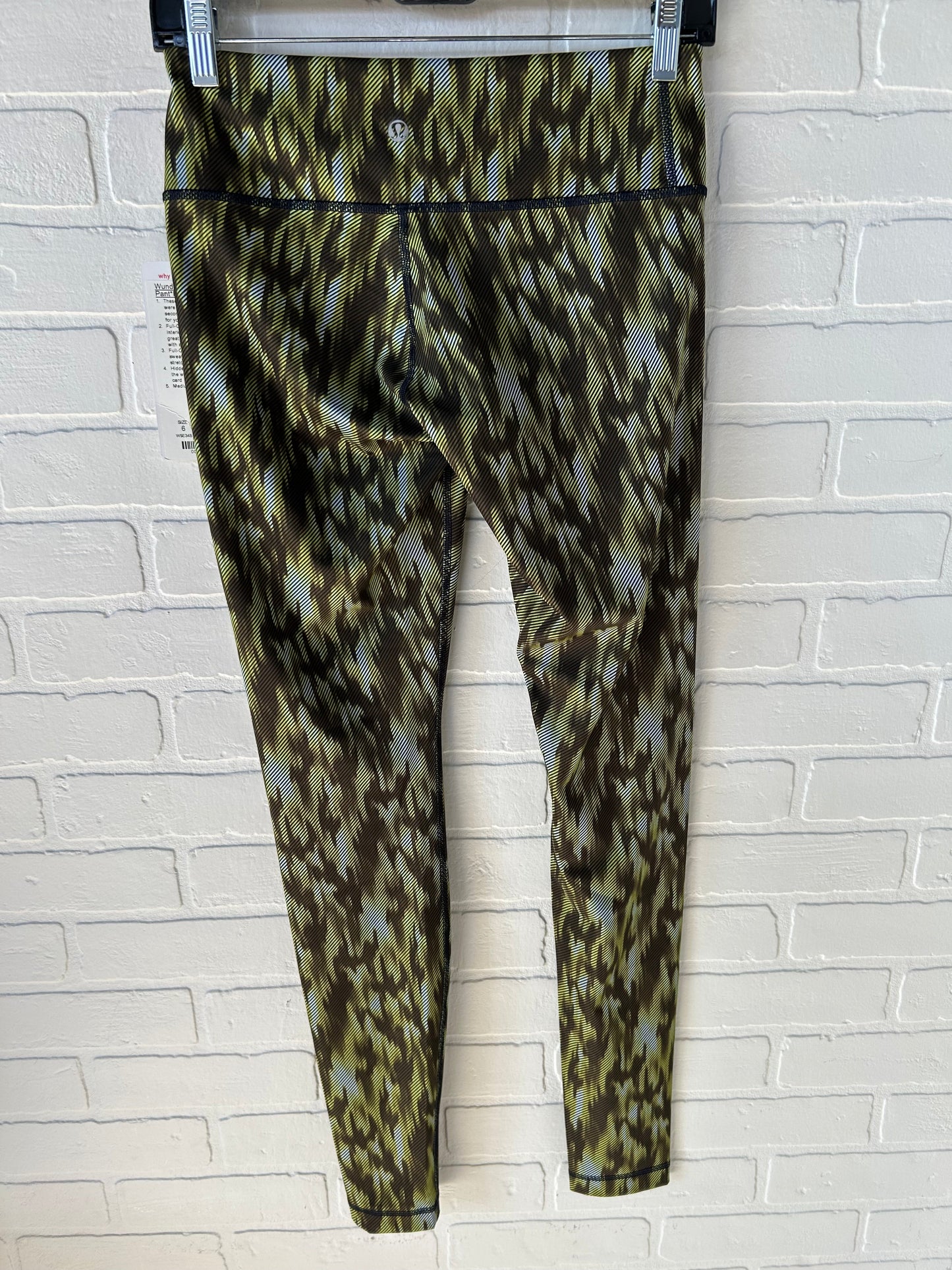 Athletic Leggings By Lululemon In Green, Size: 6