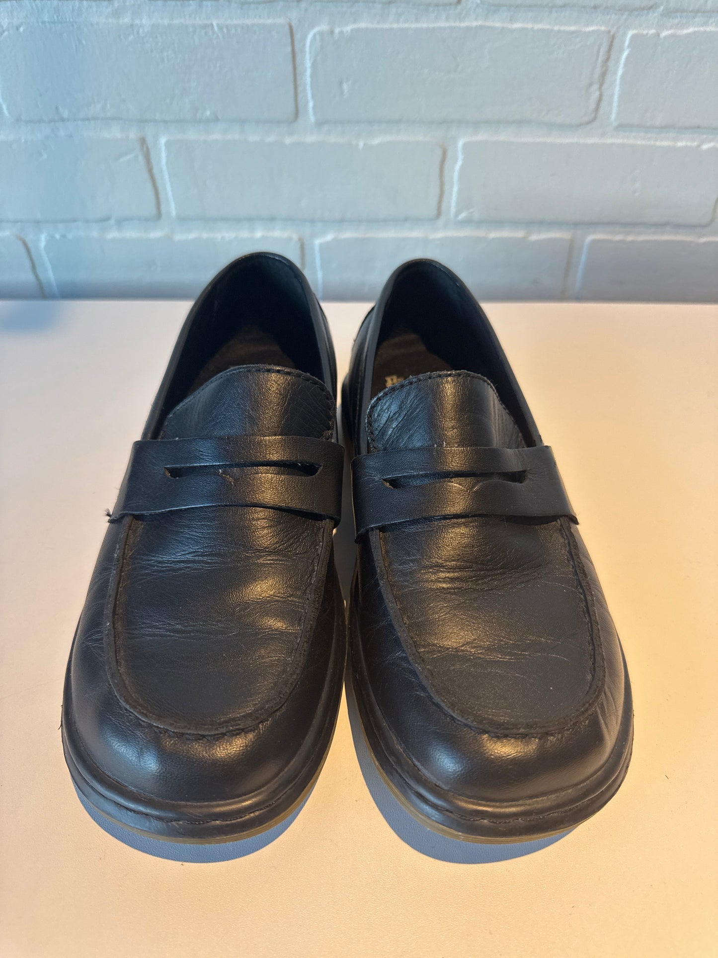 Shoes Flats By Dr Martens In Black, Size: 8