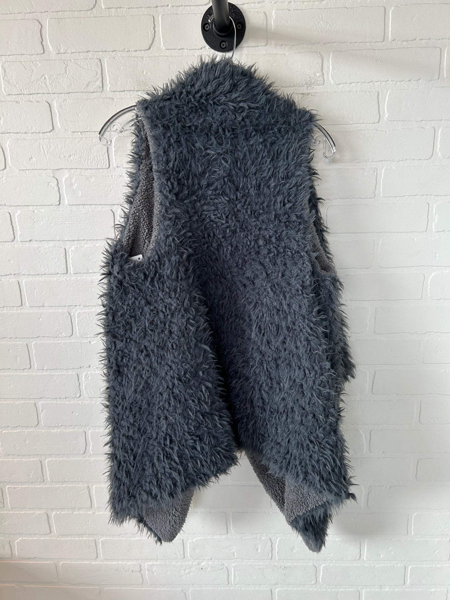 Vest Faux Fur & Sherpa By b. boutigue In Blue, Size: Osfm