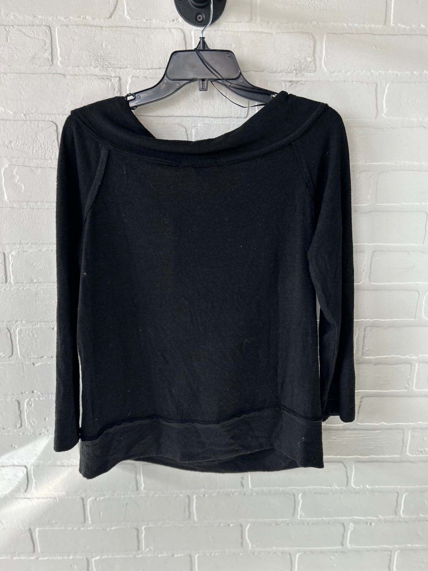 Top Long Sleeve By Clothes Mentor In Black, Size: S