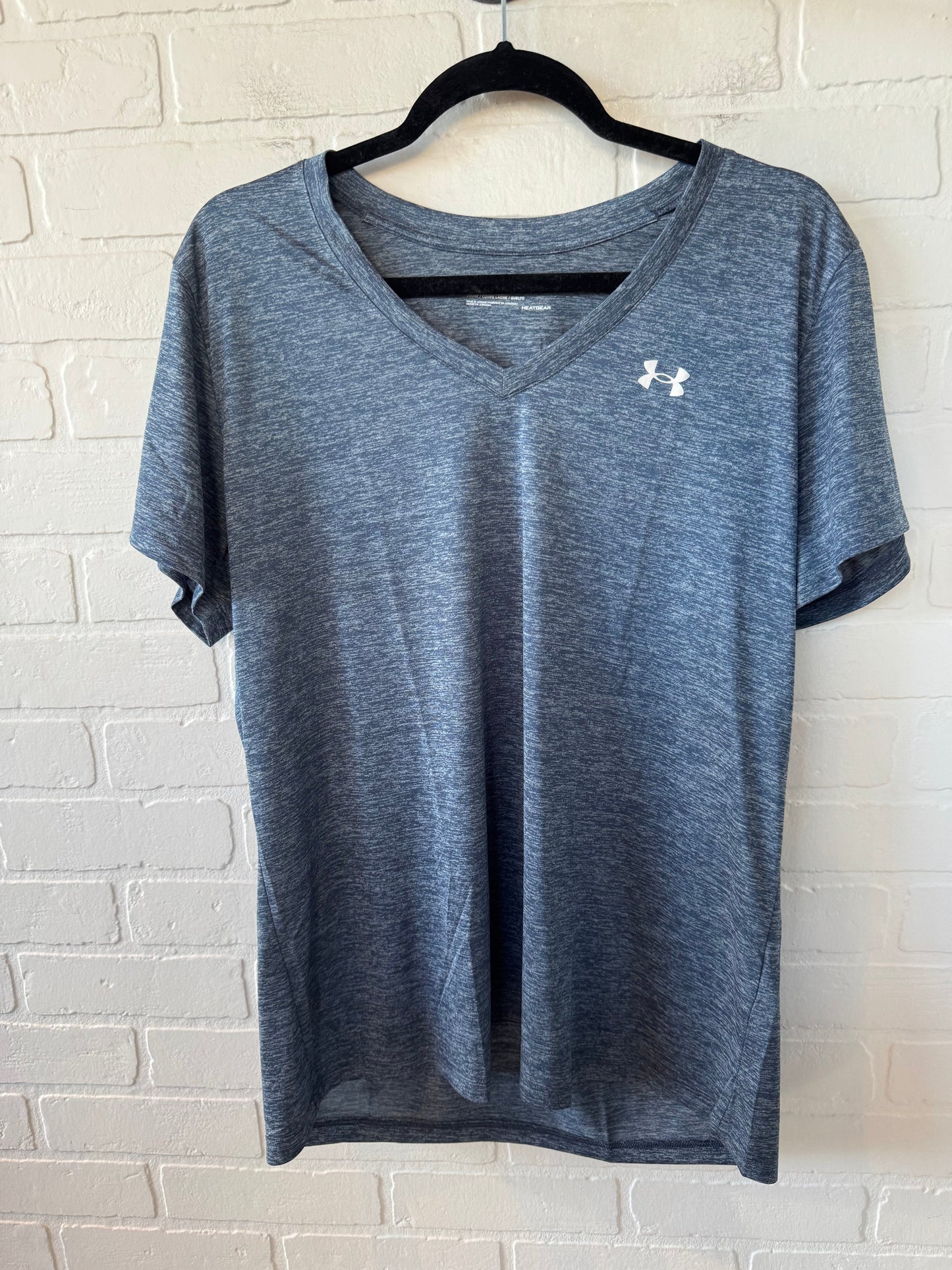 Athletic Top Short Sleeve By Under Armour In Grey, Size: Xl