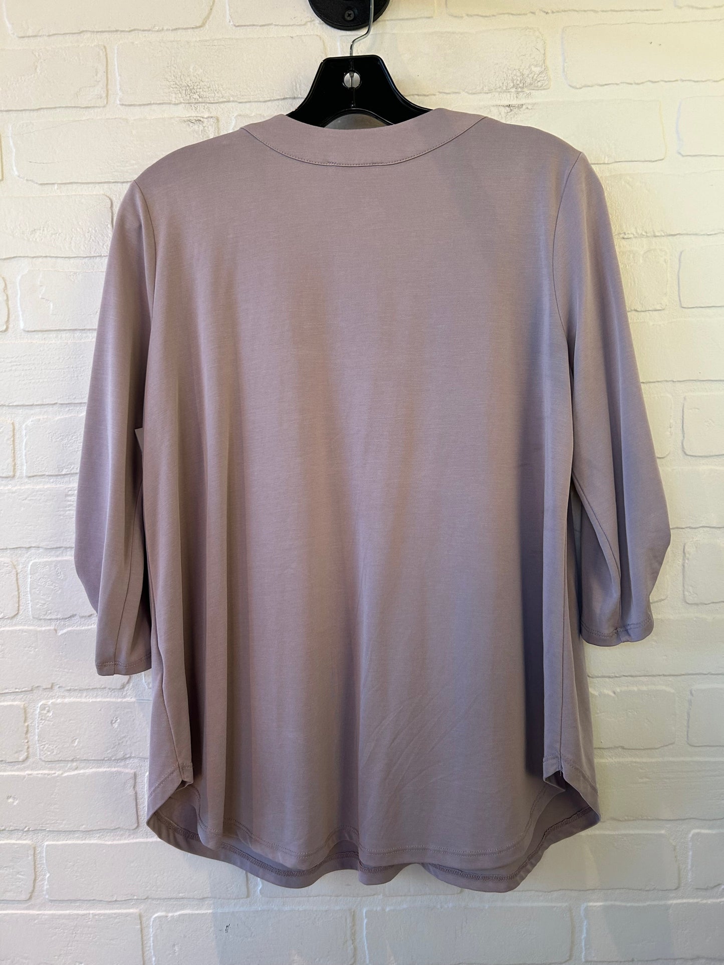 Top 3/4 Sleeve By Lush In Purple, Size: S