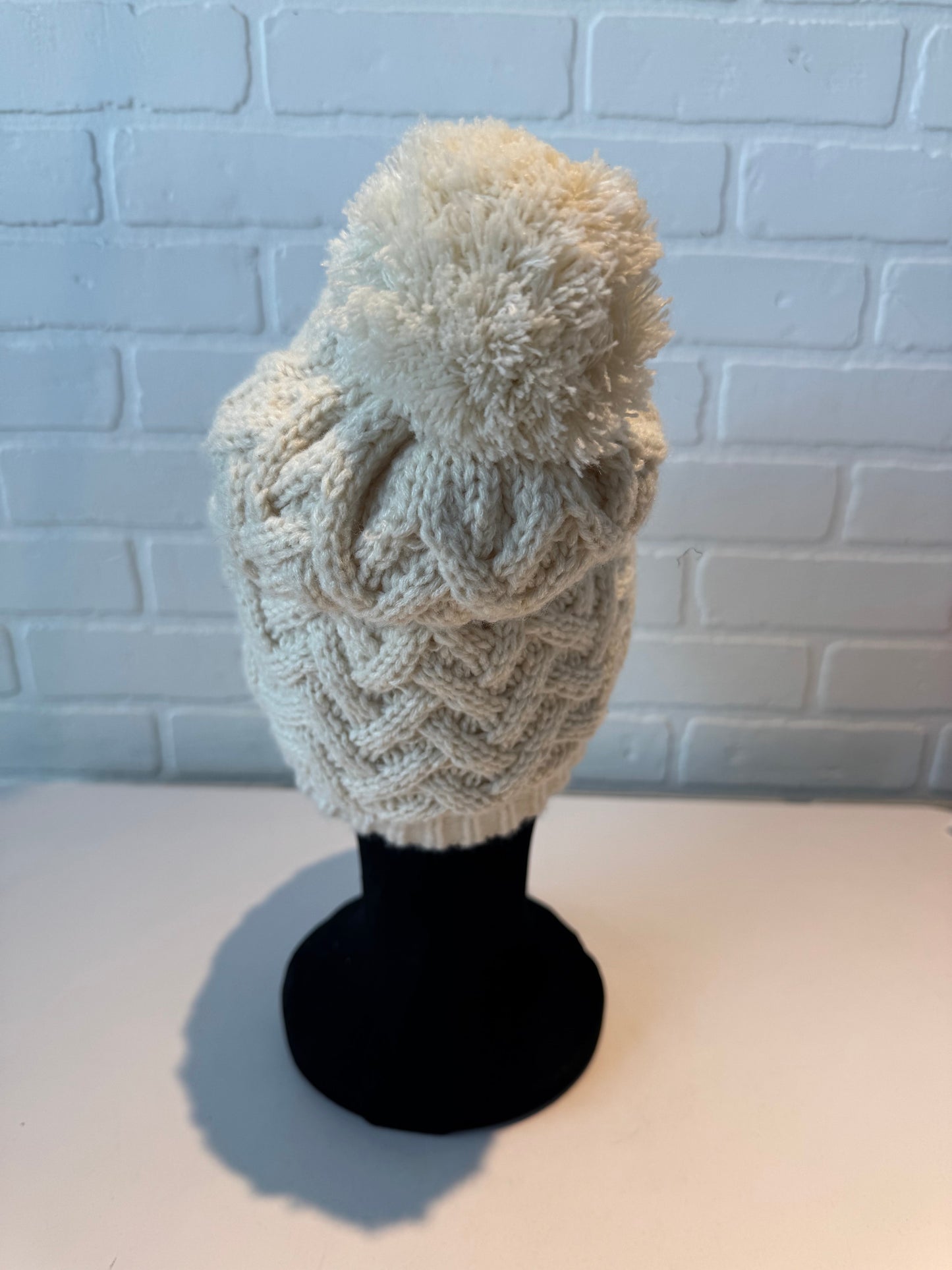 Hat Beanie By Isaac Mizrahi