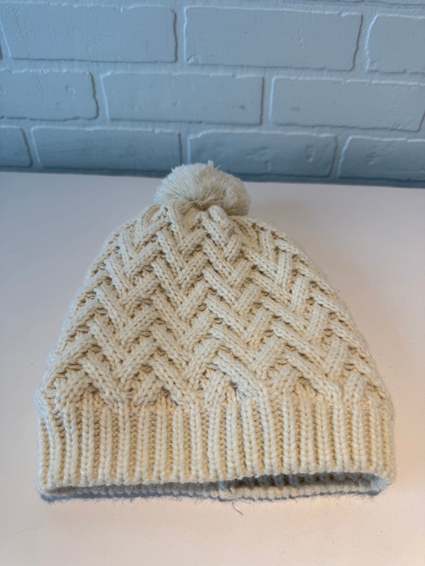 Hat Beanie By Isaac Mizrahi